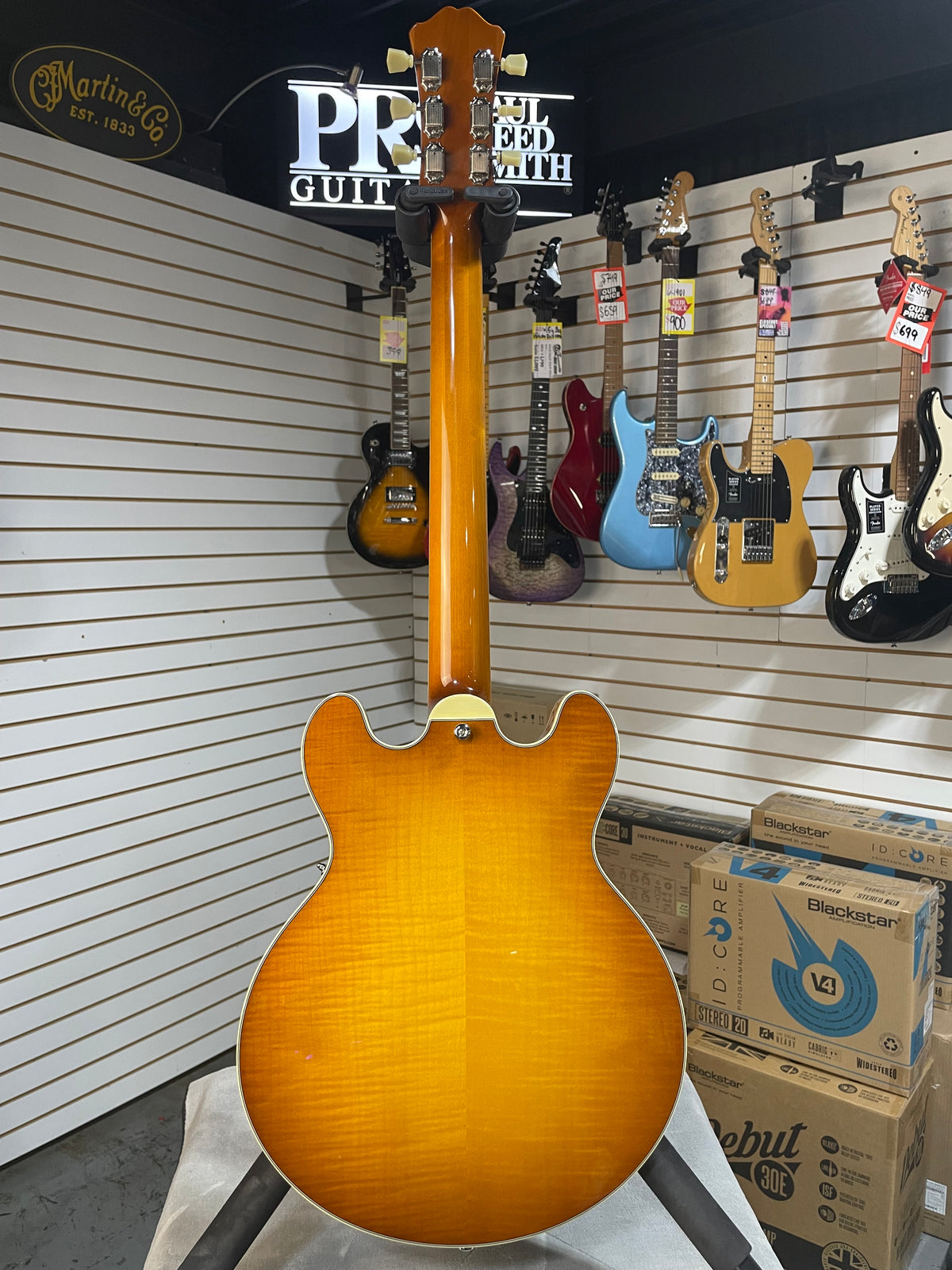Eastman T484 Thinline Semi-Hollowbody Goldburst