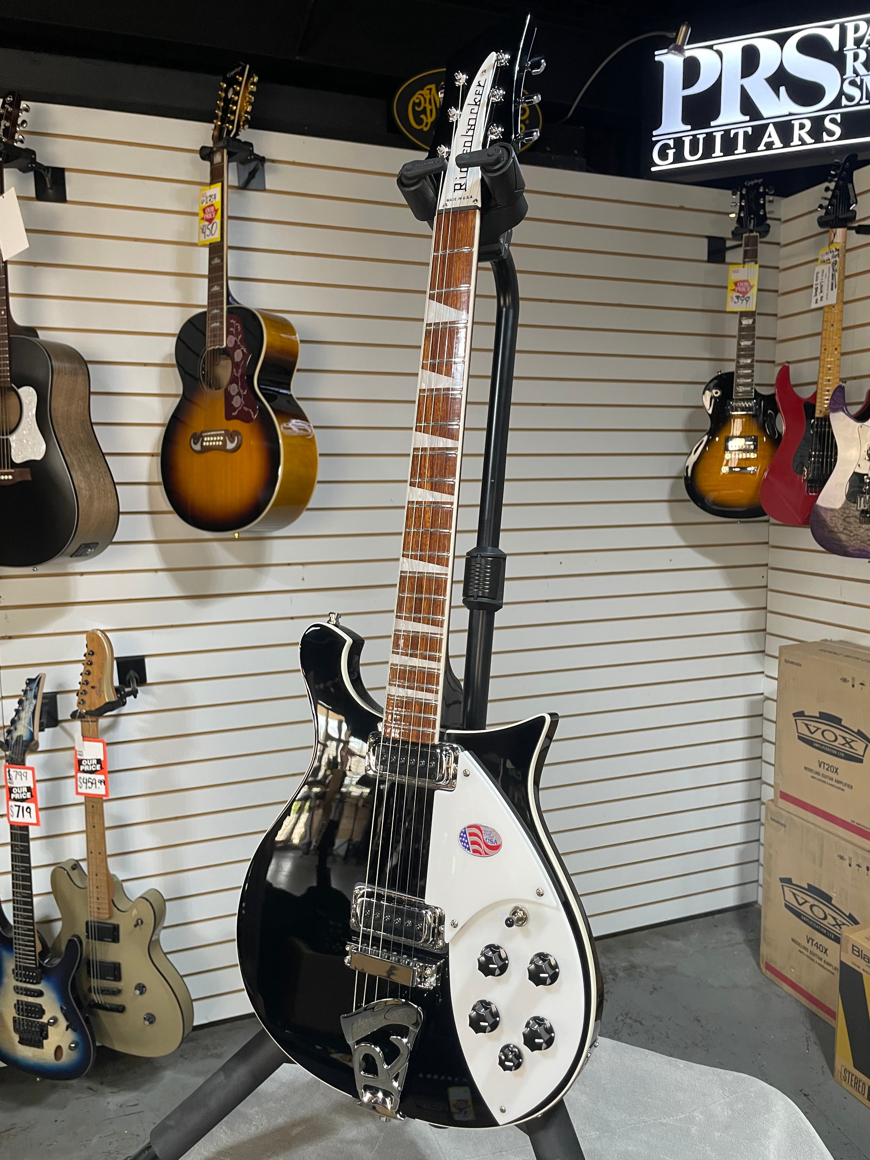 Rickenbacker 620JG Jetglo