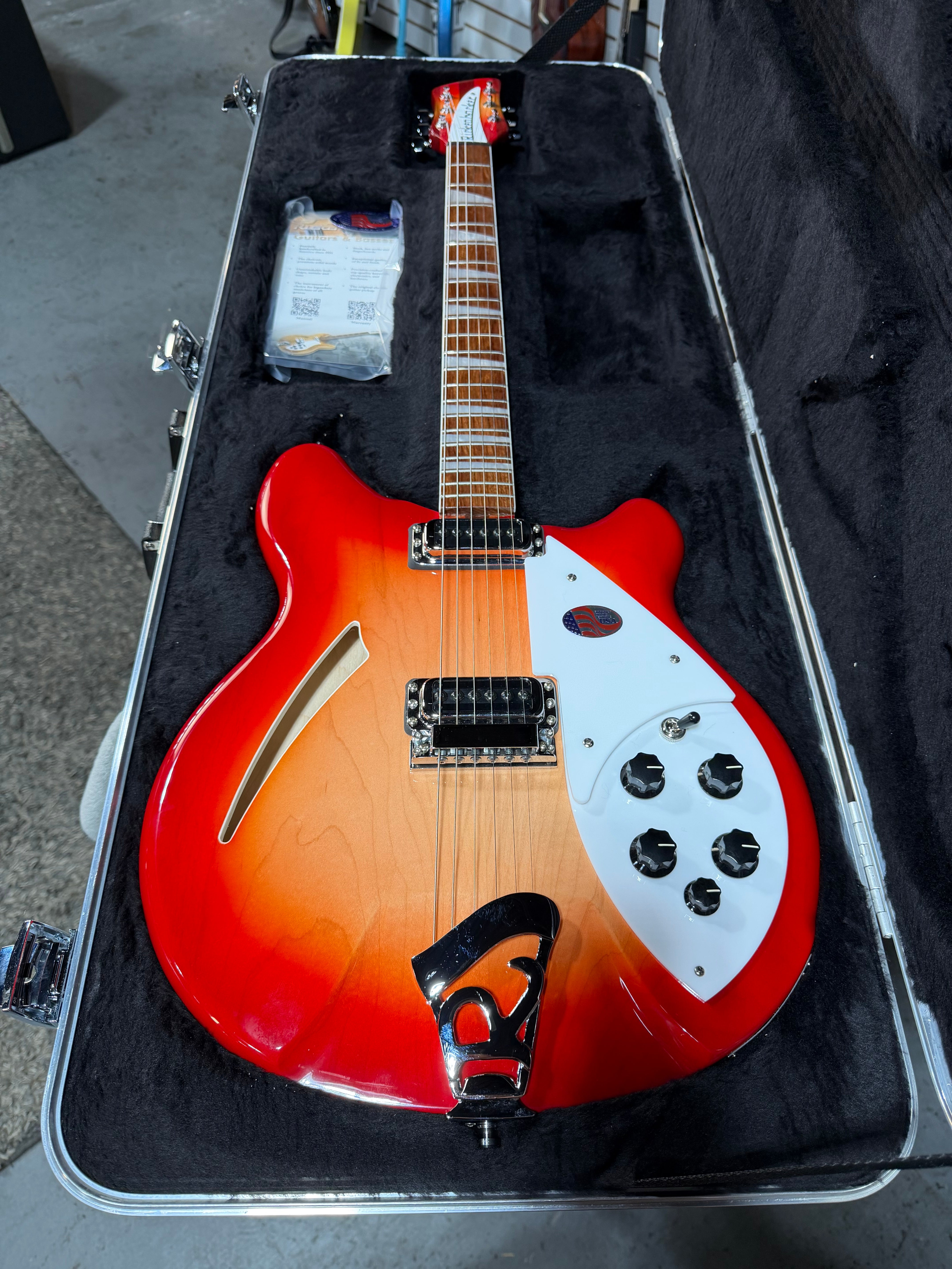 Rickenbacker 360 Fireglo