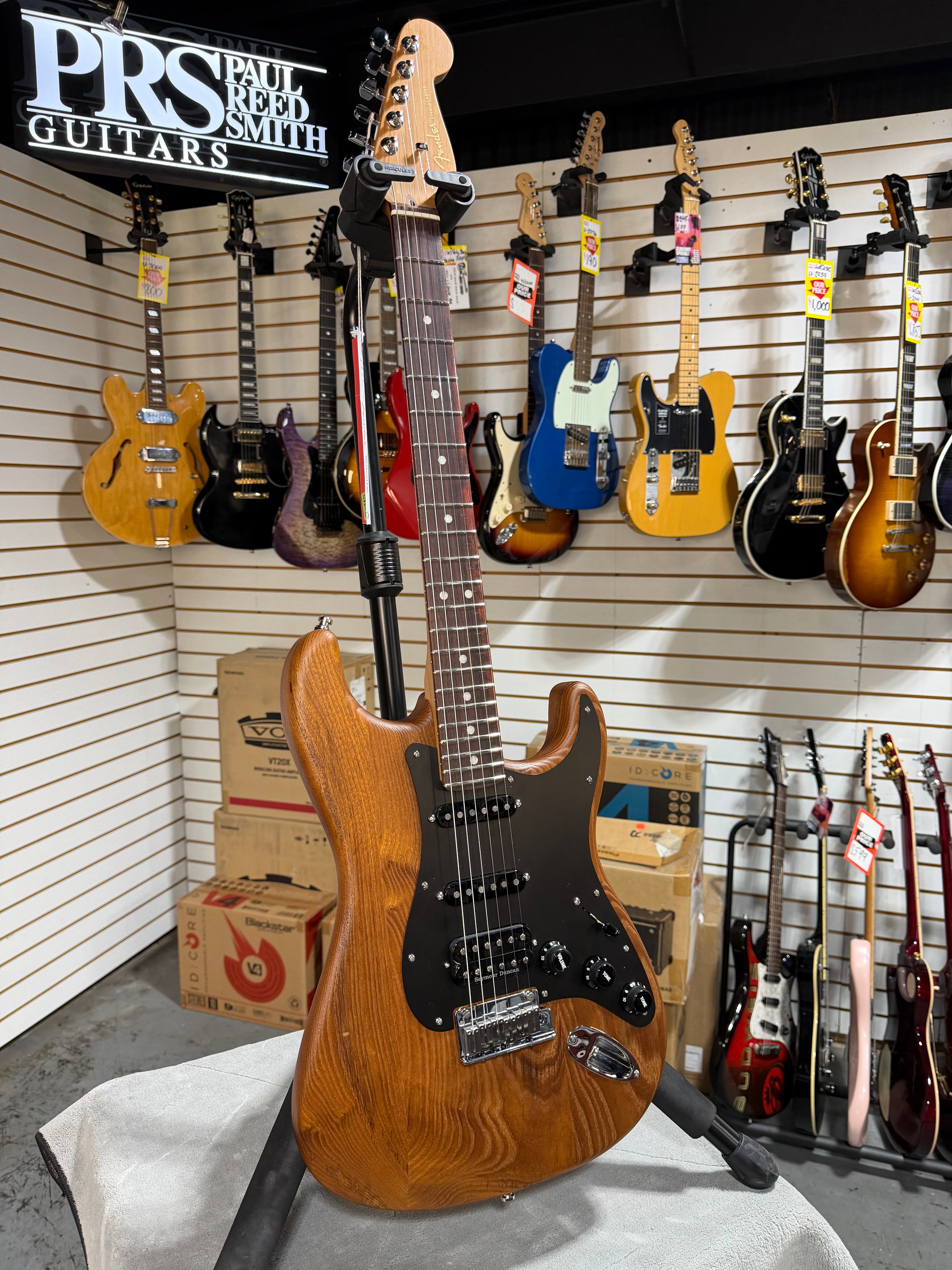 Fender Limited Edition American Ultra II Stratocaster HSS Natural