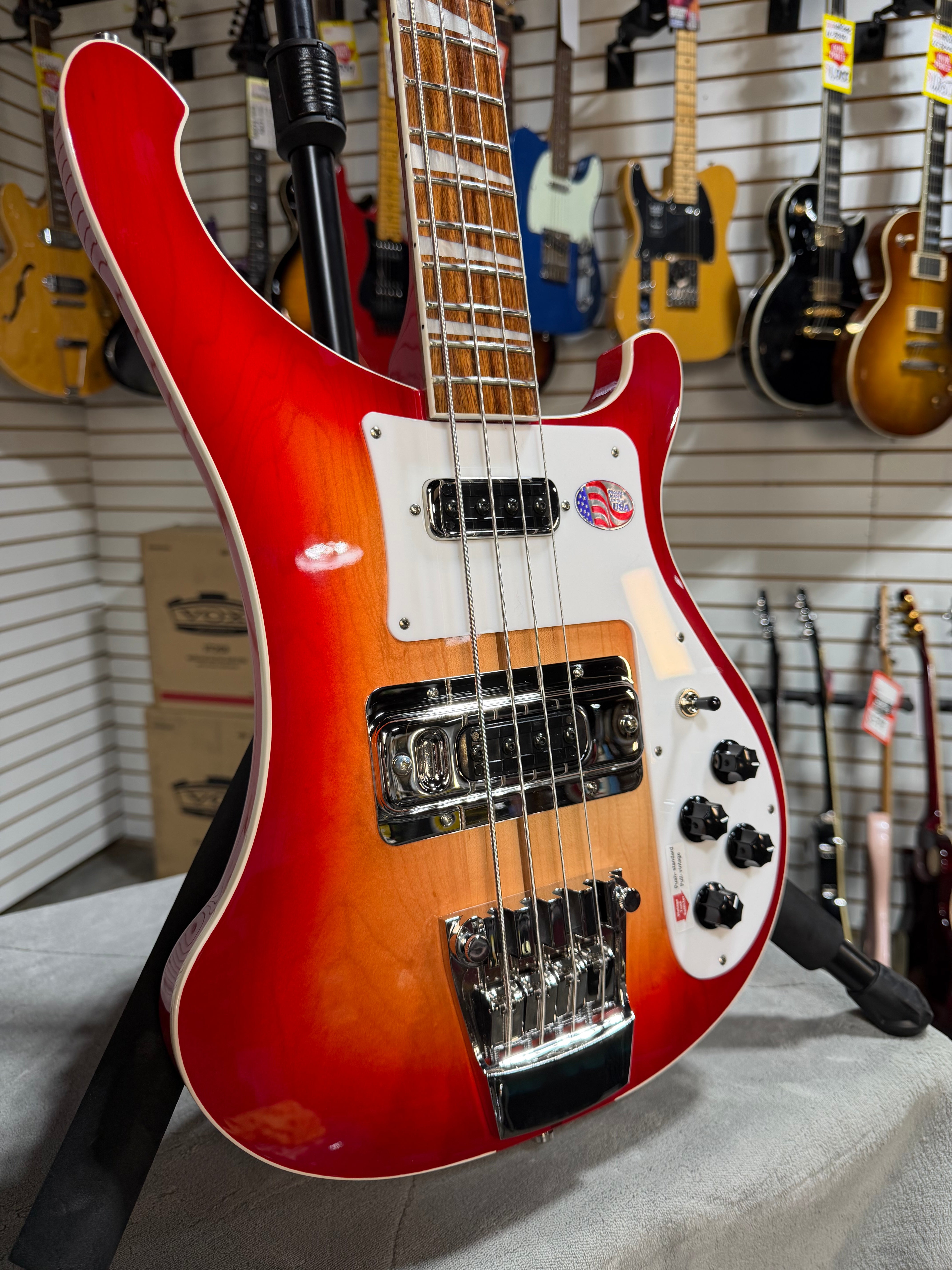 Rickenbacker 4003 Fireglo