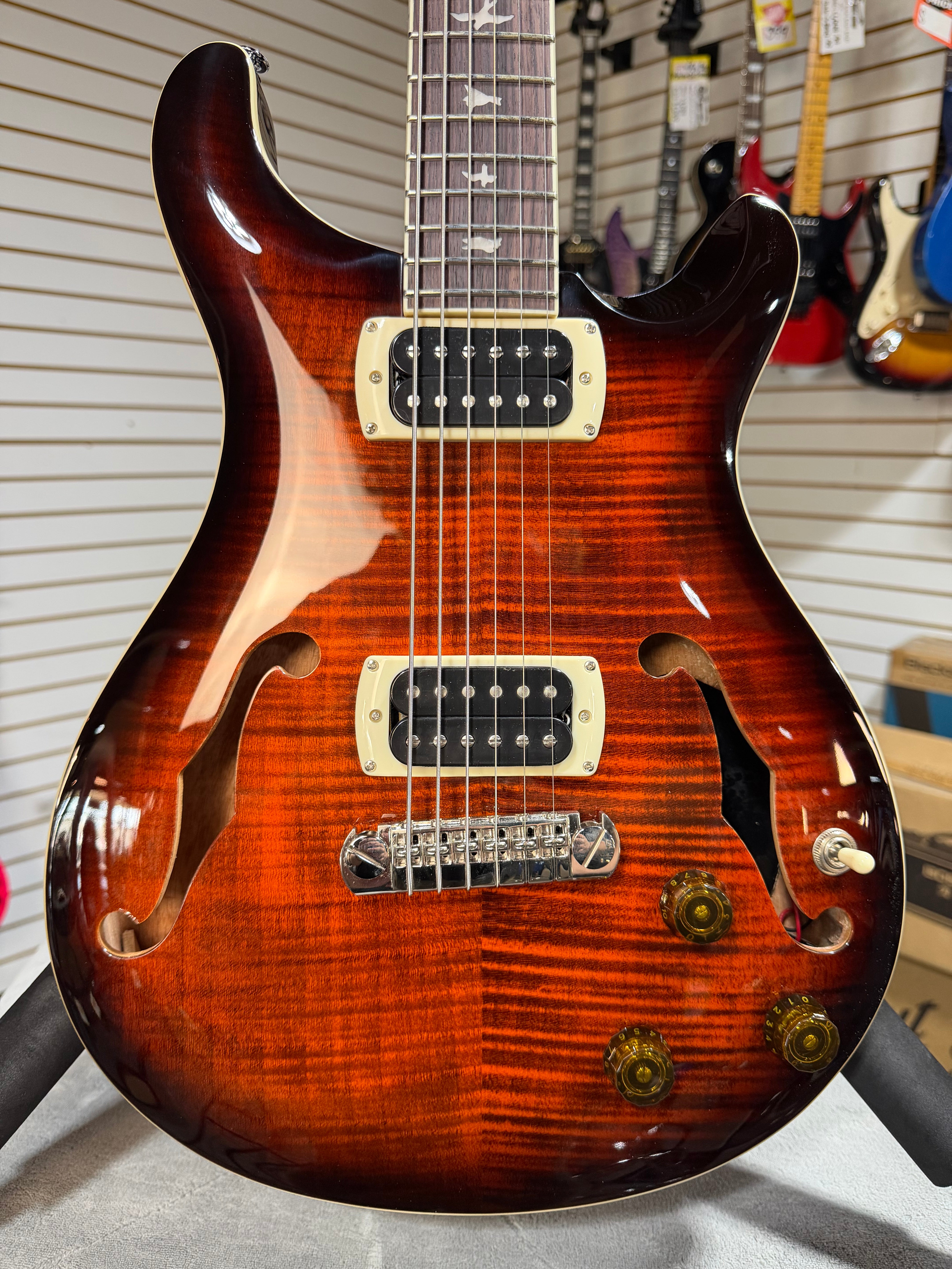 PRS SE Ed Sheeran Signature Hollowbody I Piezo Baritone Orange Tiger Smokeburst