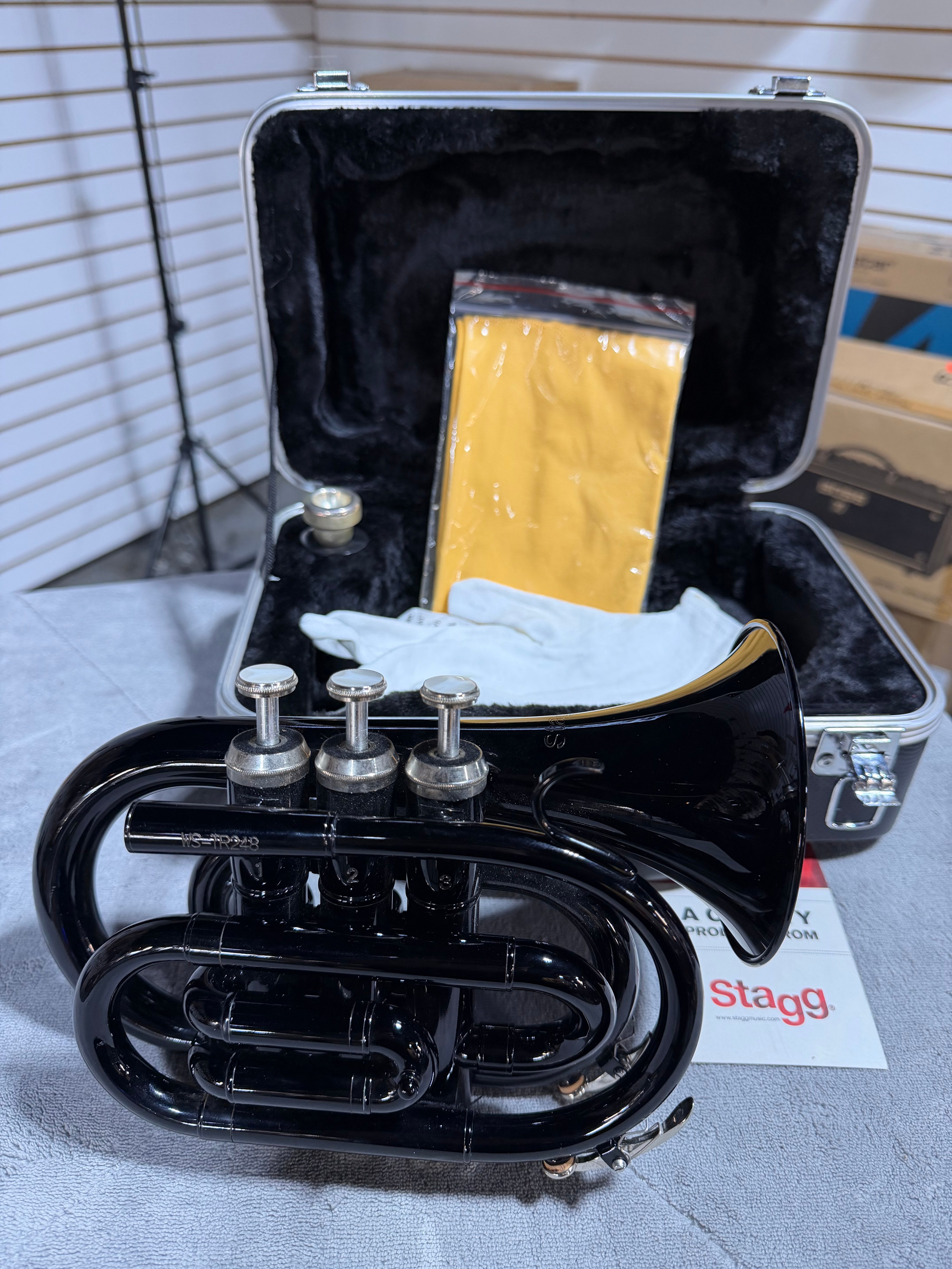 Stagg WS-TR249S - Black ML-Bore, Brass Body Bb Pocket Trumpet w/Hard Case & Mouthpiece