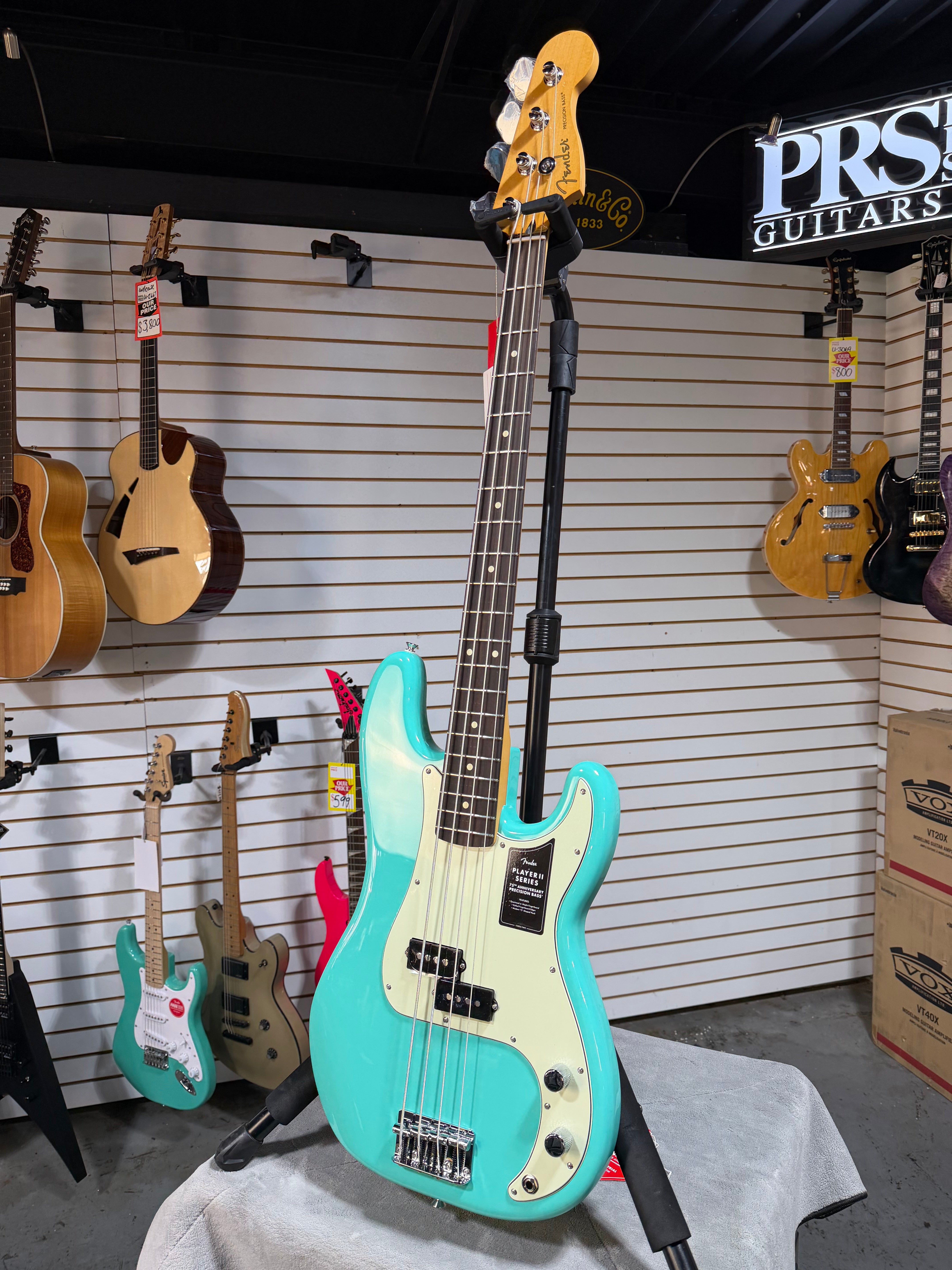 Fender 75th Anniversary Player II Precision Bass Seafoam Green