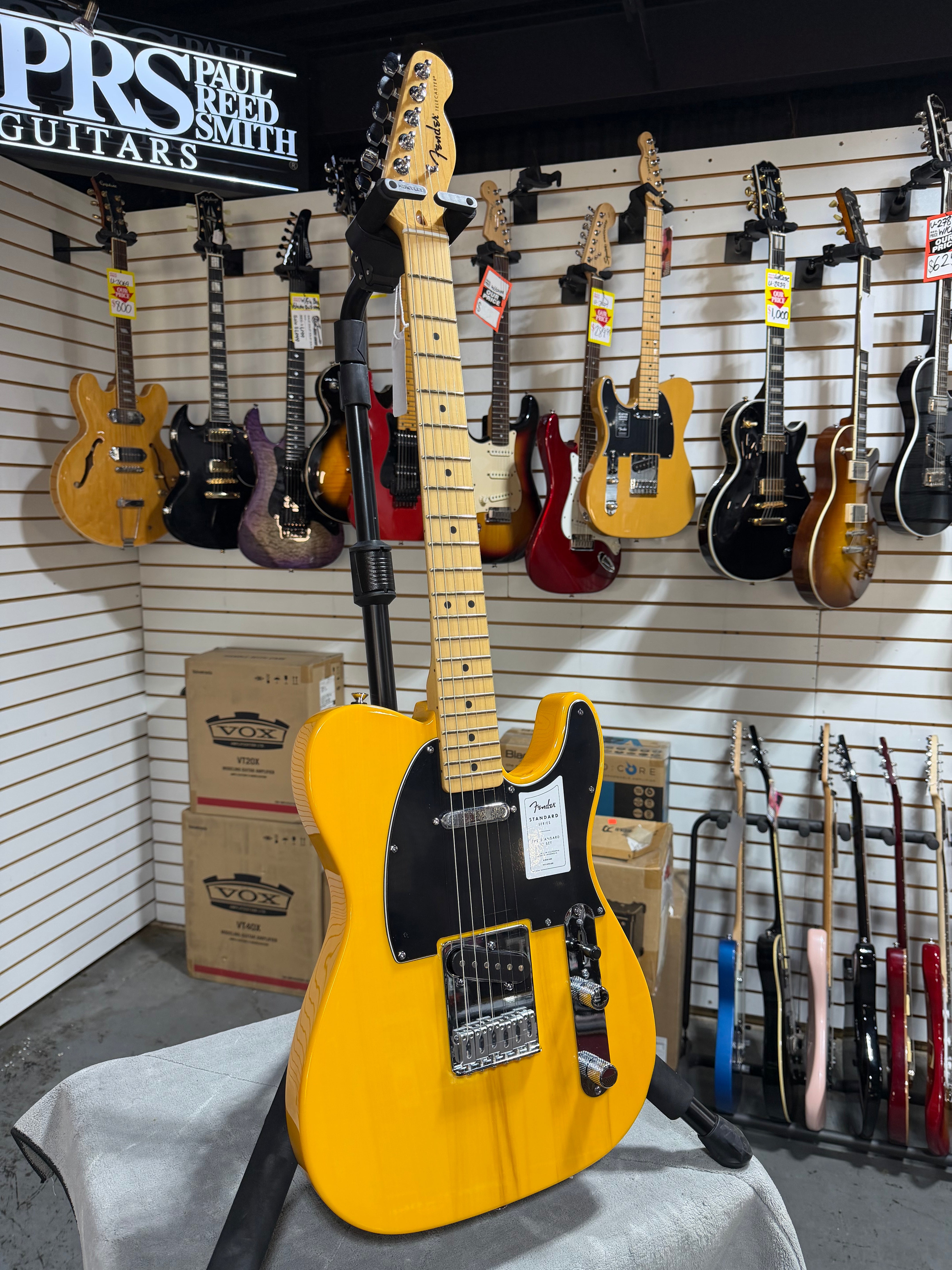 Fender Standard Telecaster Butterscotch Blonde