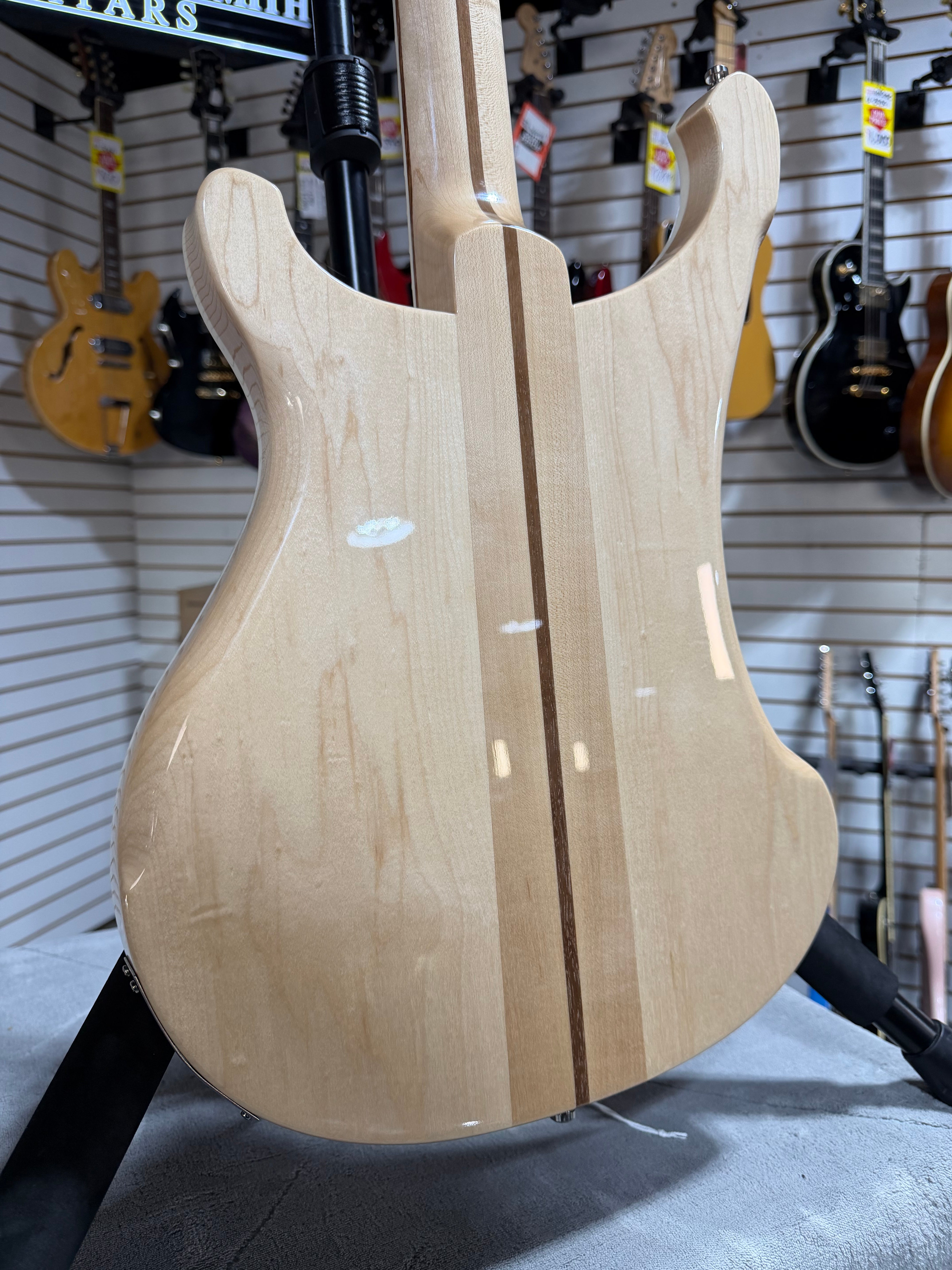 Rickenbacker 4003 Mapleglo