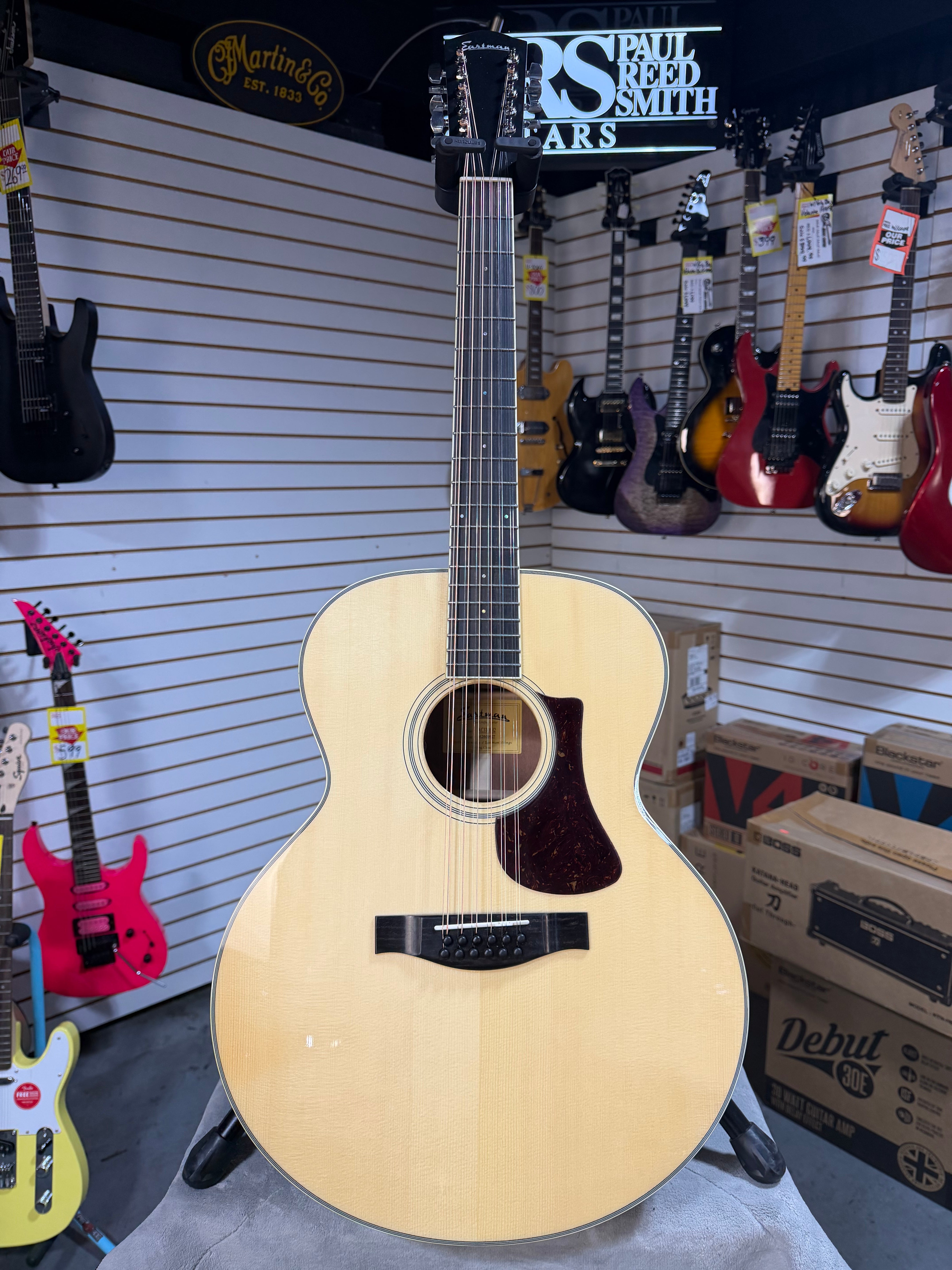 Eastman AC330E-12 Natural