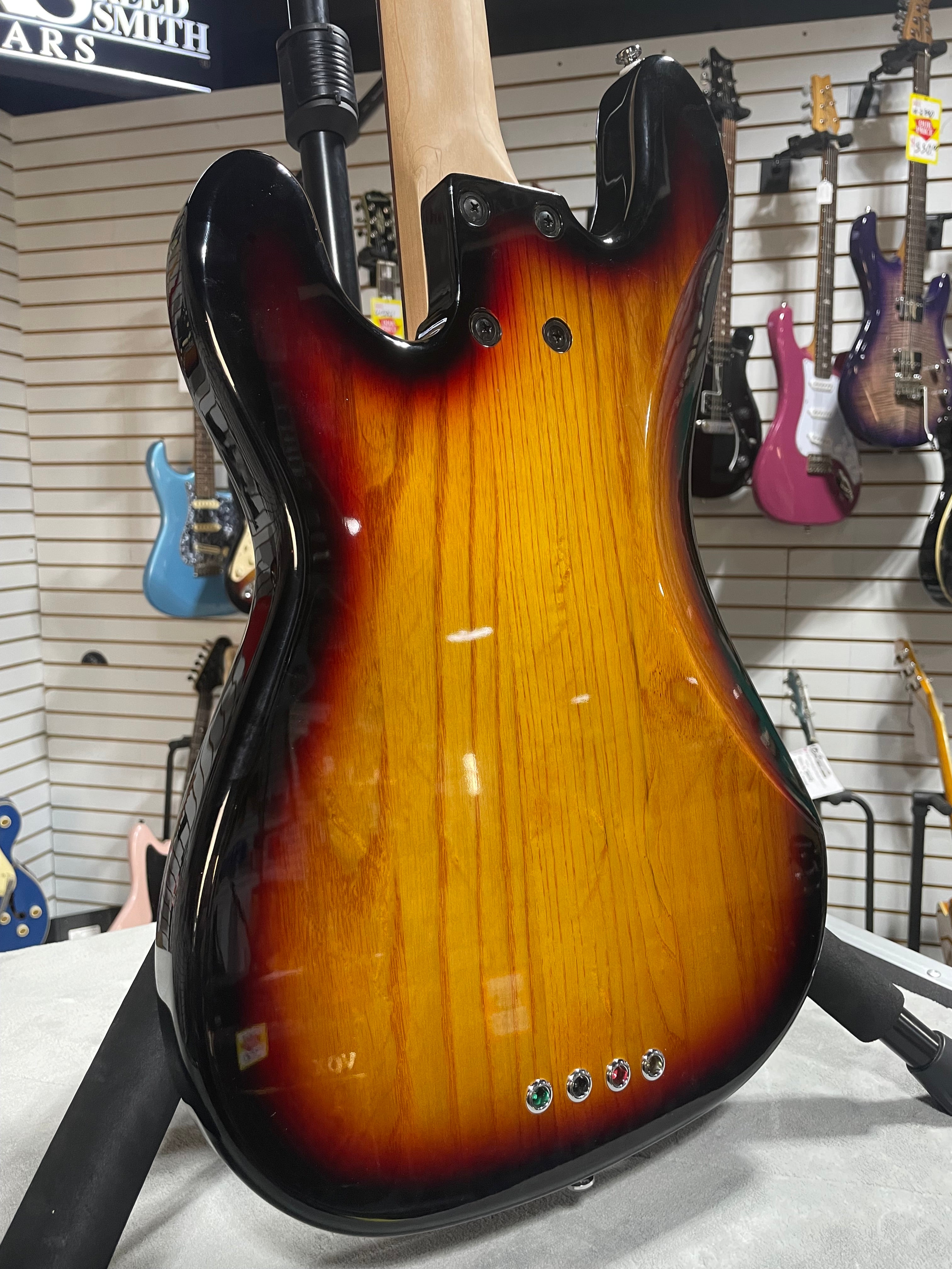Lakland Skyline P style Vintage Bass 3 Tone Sunburst