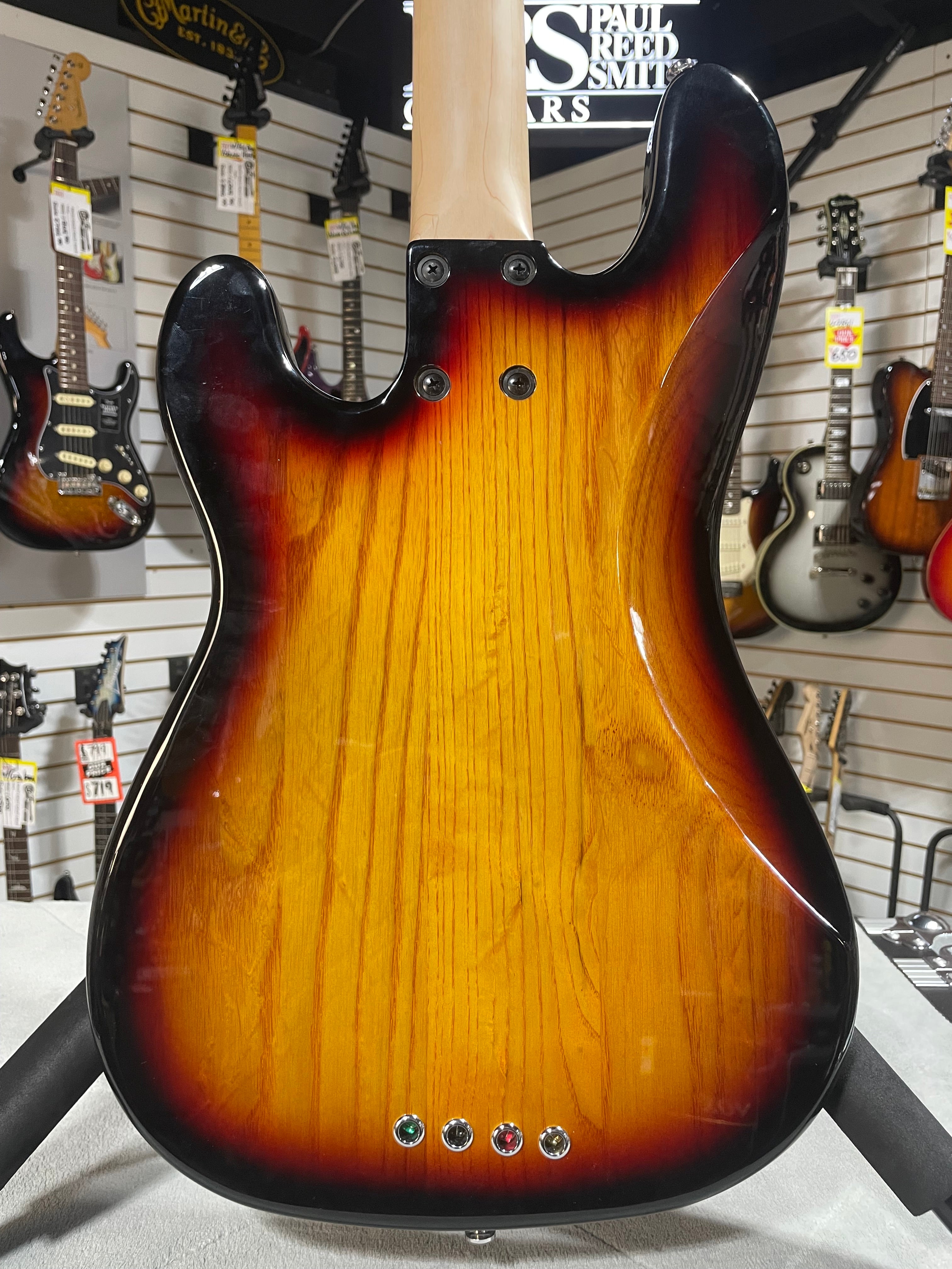 Lakland Skyline P style Vintage Bass 3 Tone Sunburst