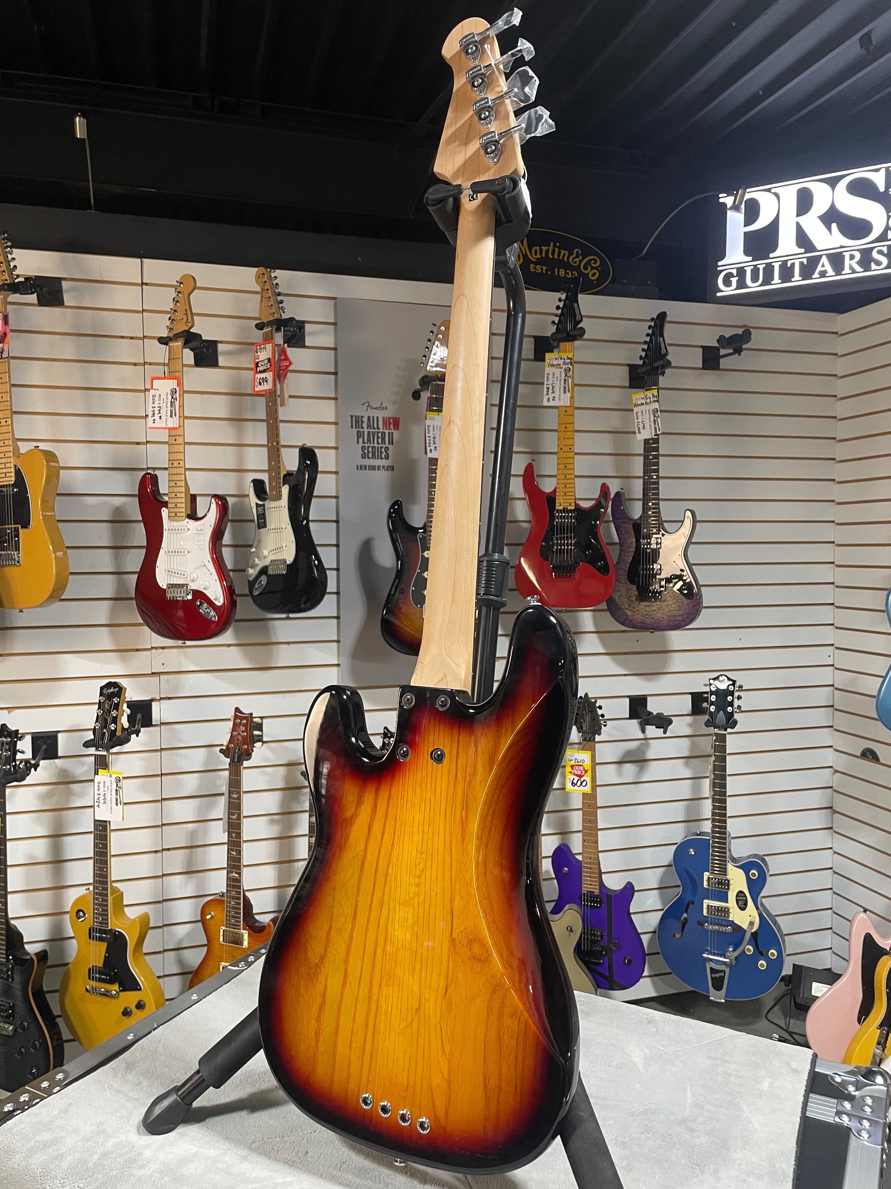 Lakland Skyline P style Vintage Bass 3 Tone Sunburst