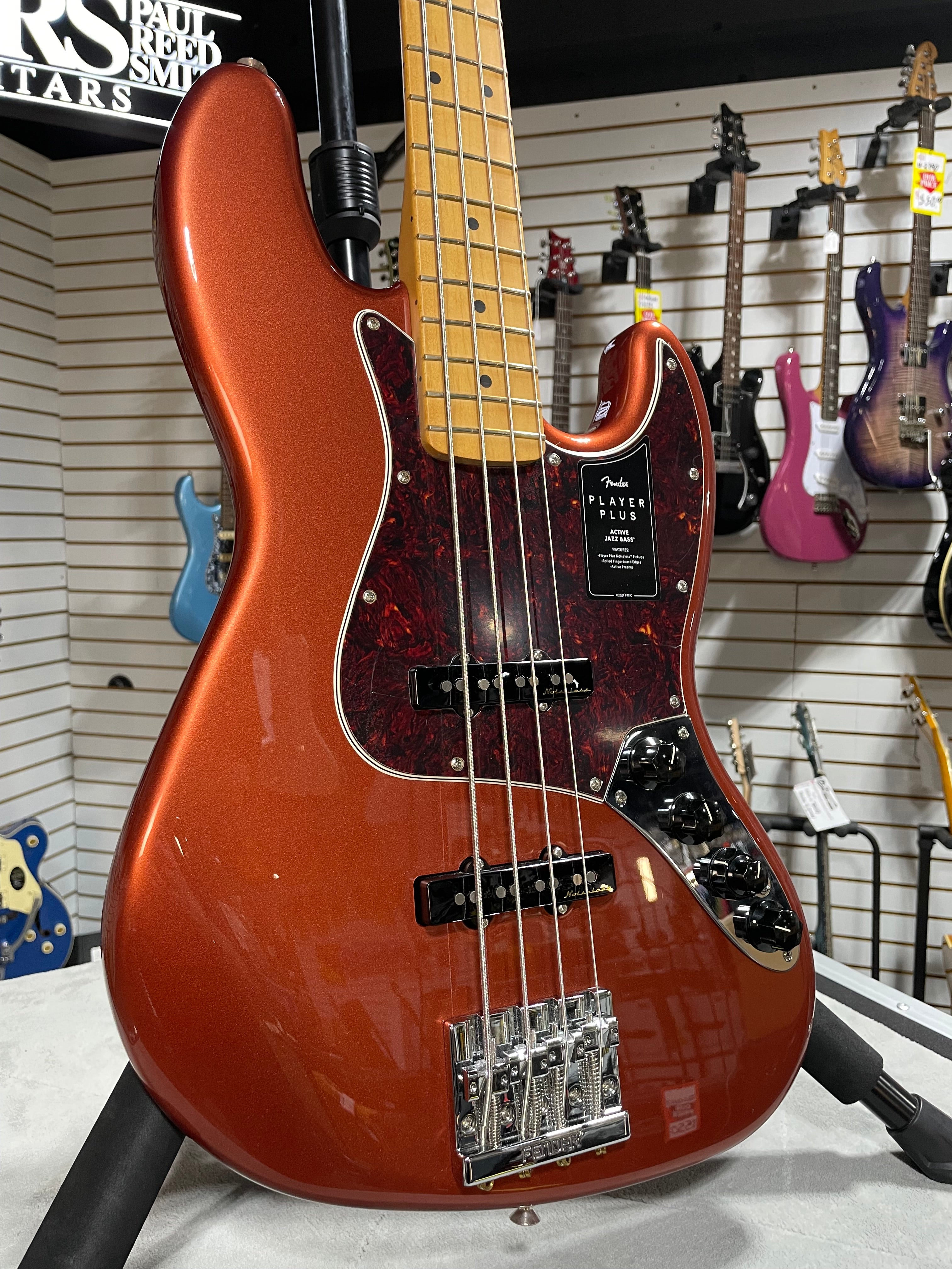 Player Plus Active Jazz Bass - Aged Candy Apple Red #231 GET PLEK'D!