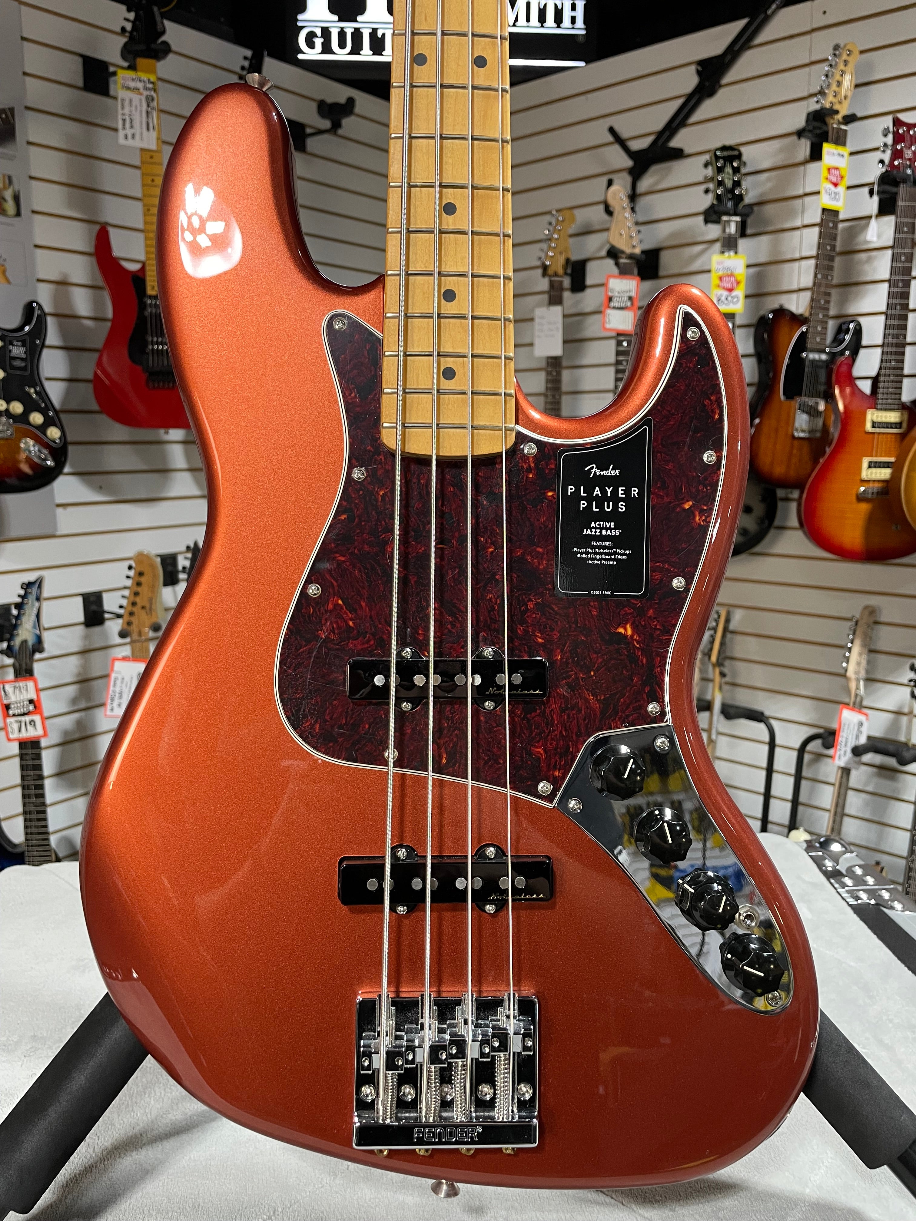 Player Plus Active Jazz Bass - Aged Candy Apple Red #231 GET PLEK'D!