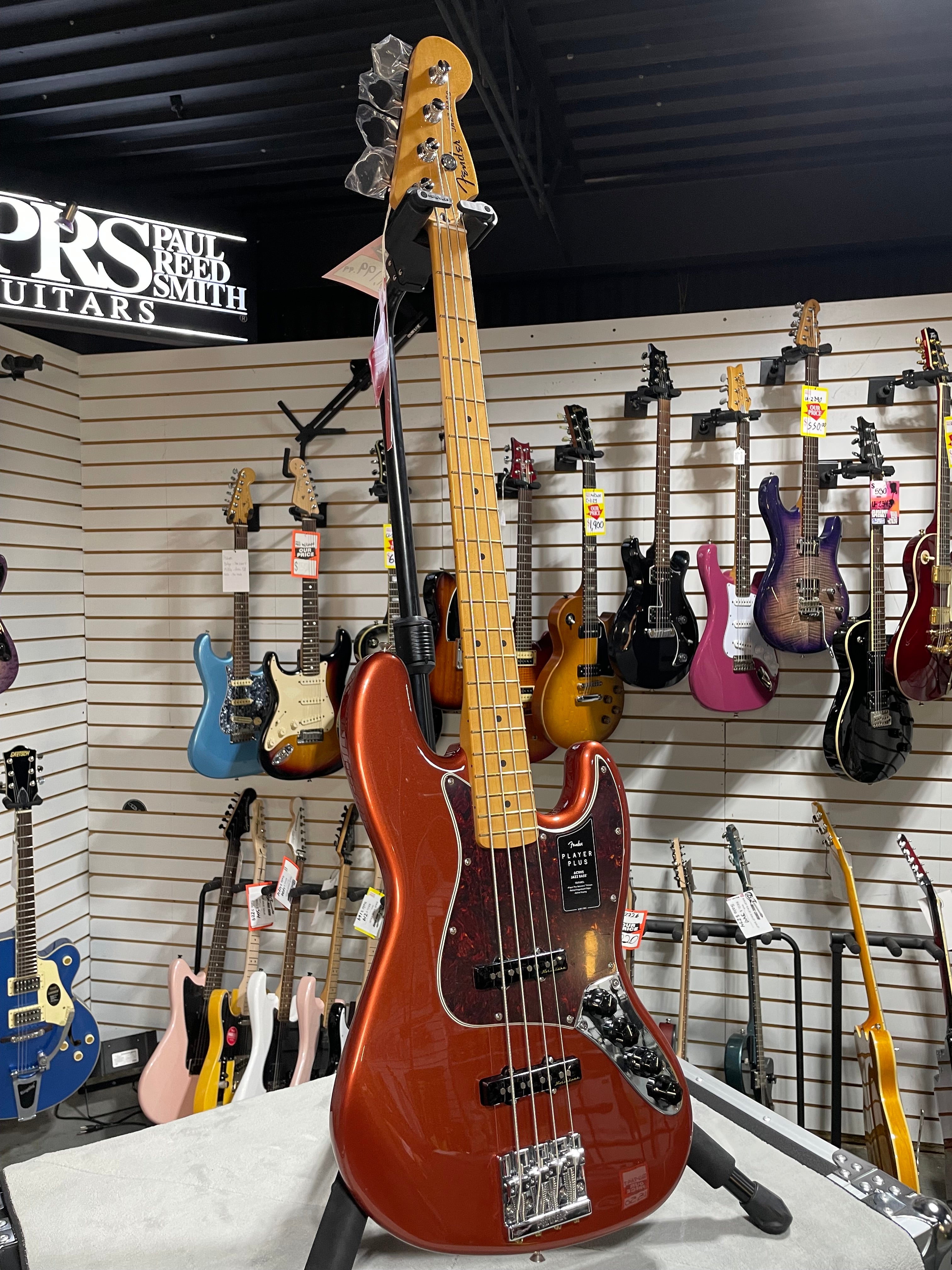 Player Plus Active Jazz Bass - Aged Candy Apple Red #231 GET PLEK'D!