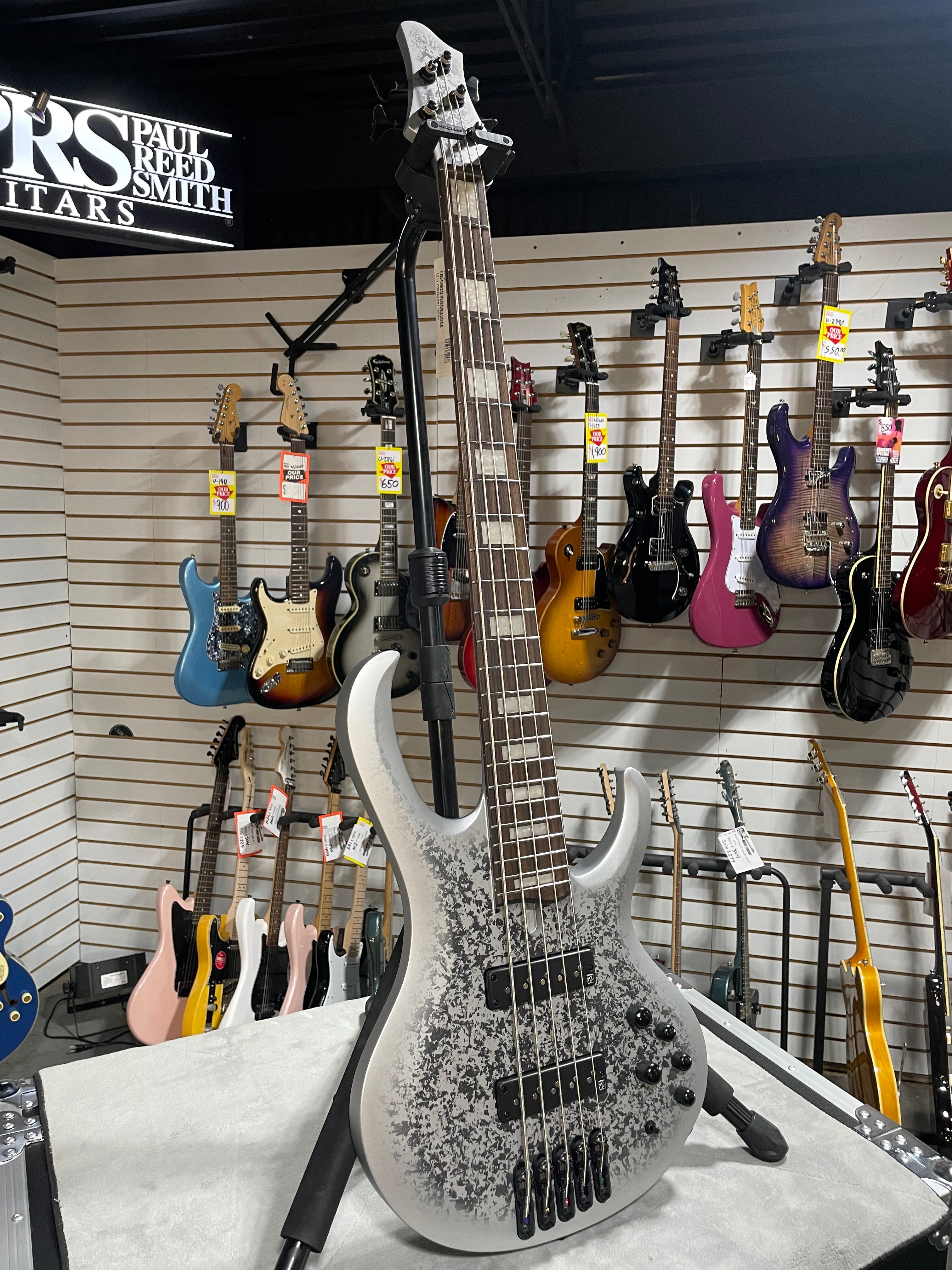 25th-anniversary BTB Standard 5-string Electric Bass Guitar - Silver B