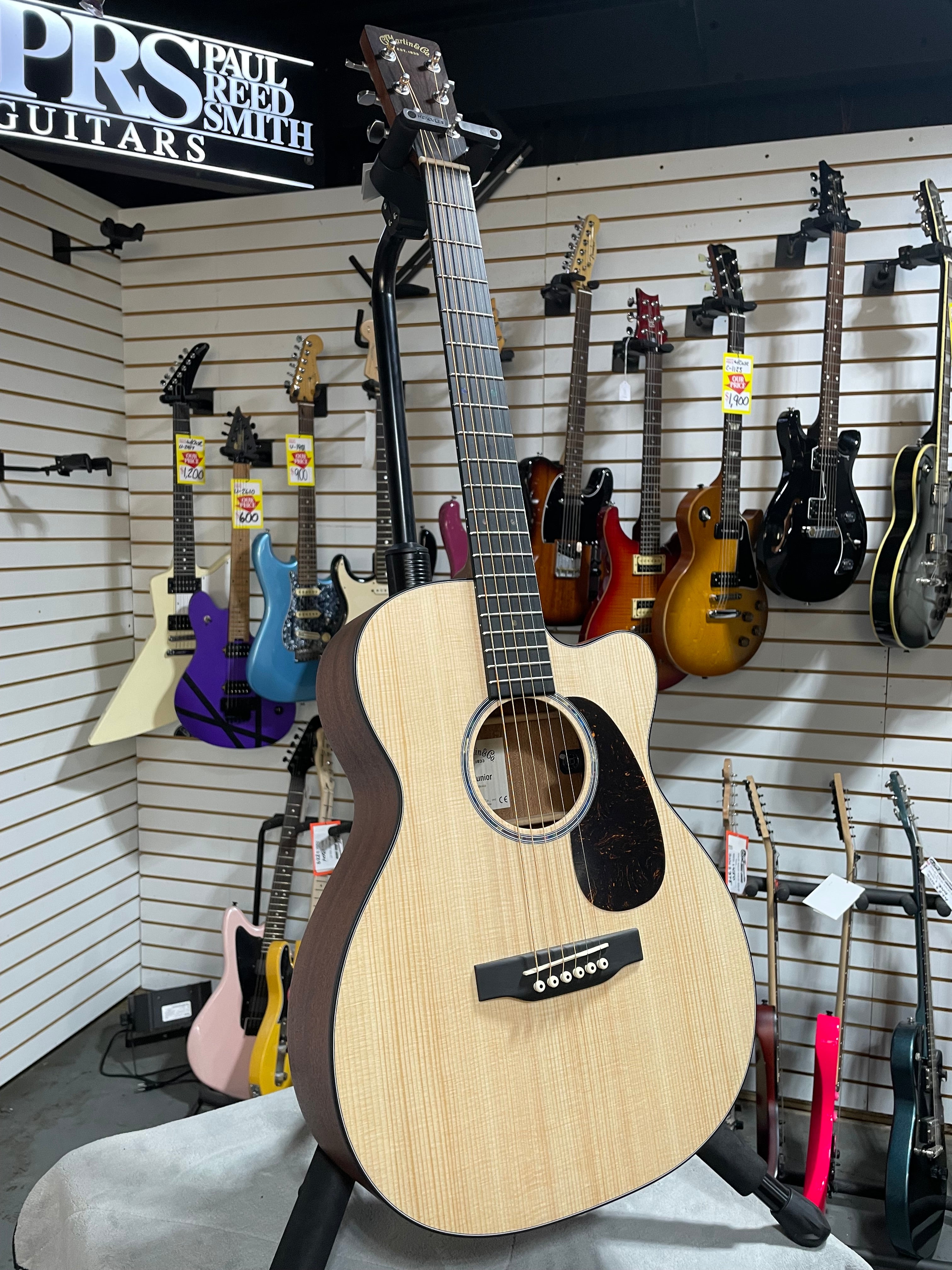 Martin 000C JR-10E Acoustic Guitar - Natural & PLEK*D