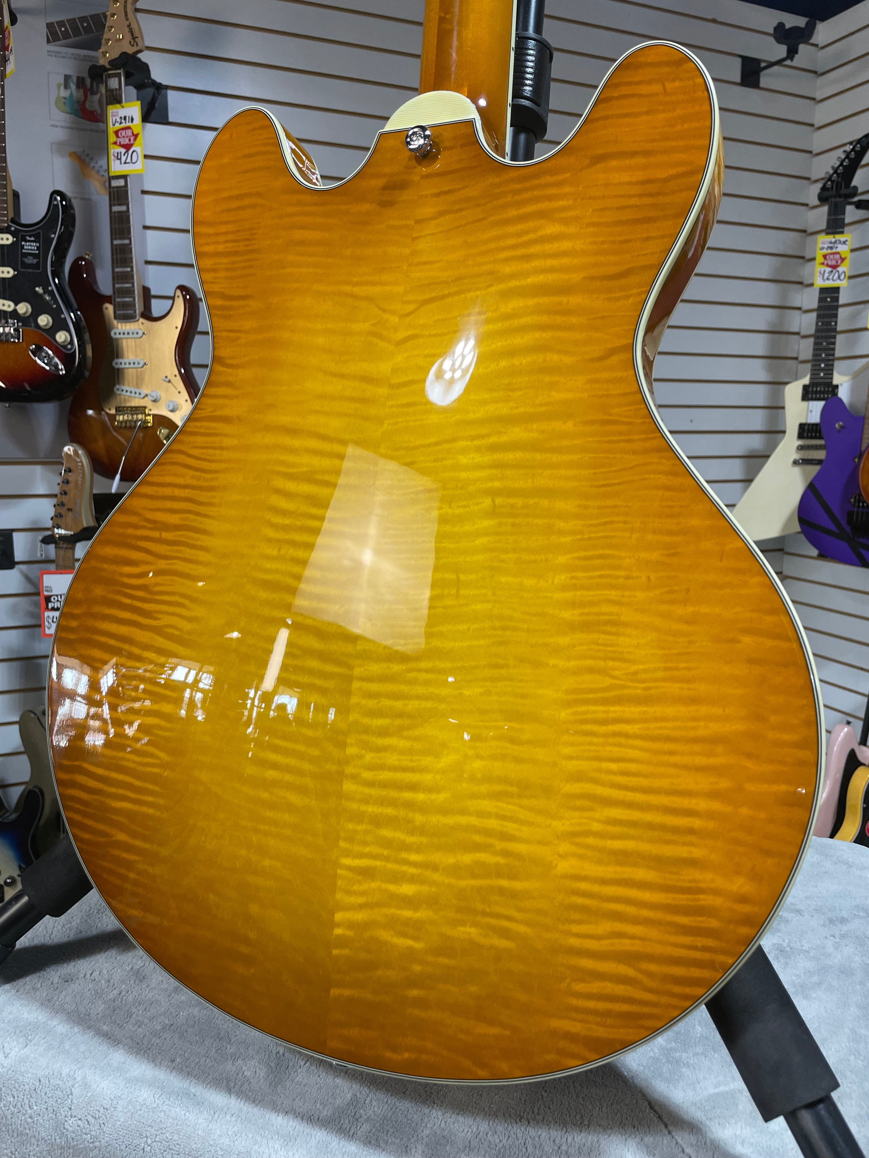 Eastman T486 Semi-Hollowbody Electric Guitar - Goldburst w/OHSC & PLEK*D #595