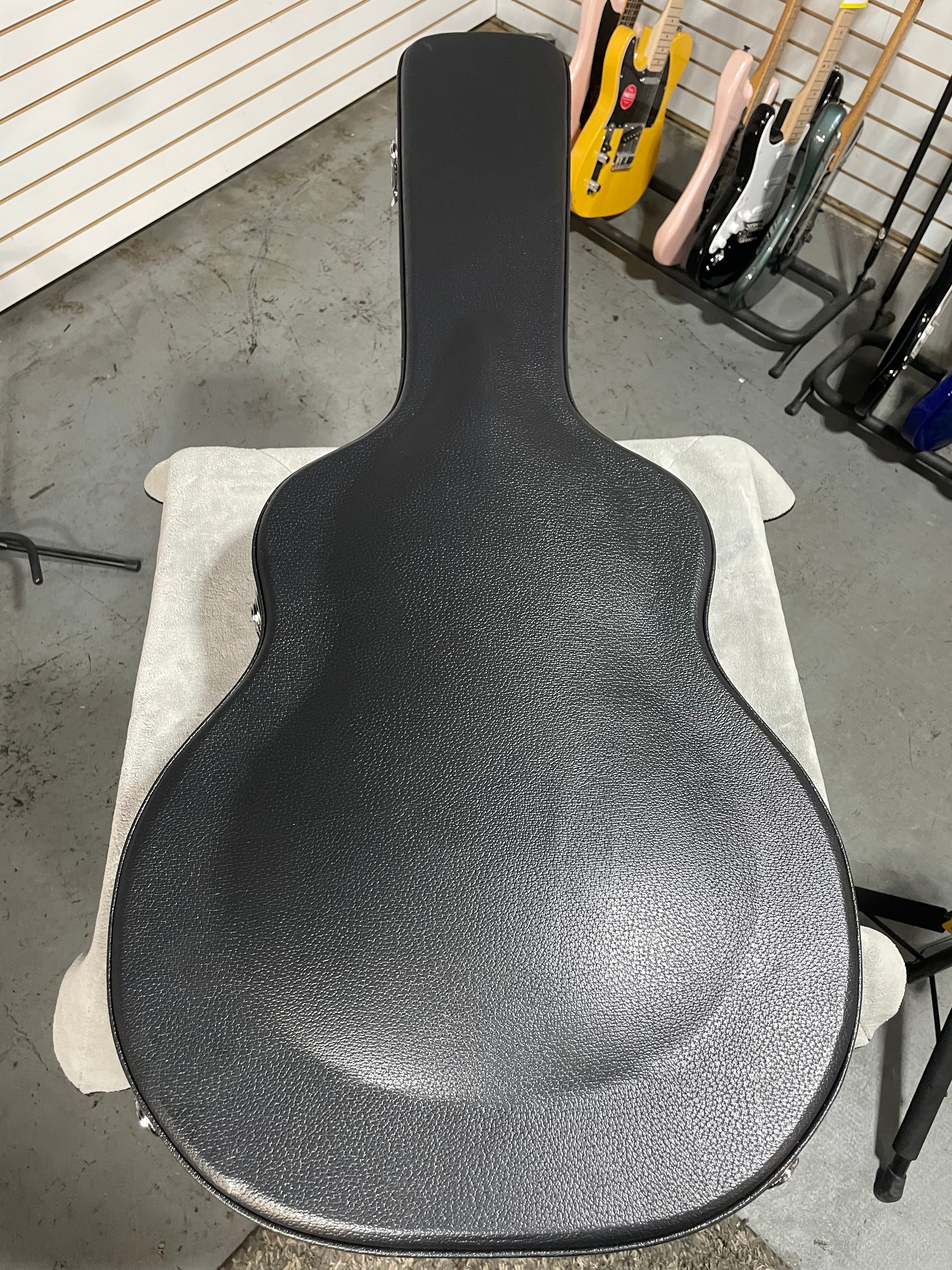 Eastman T486 Semi-Hollowbody Electric Guitar - Goldburst w/OHSC & PLEK*D #595