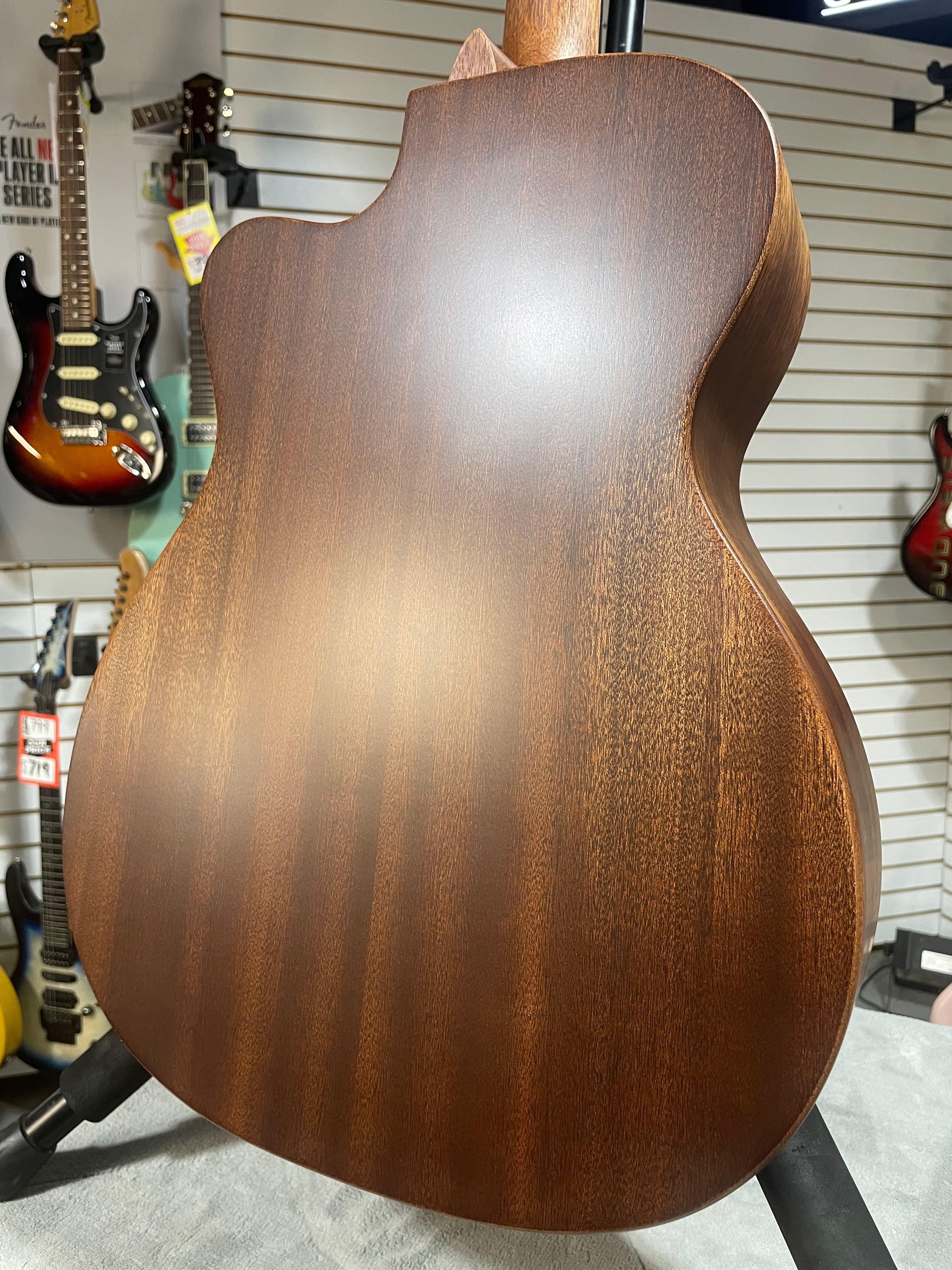 Martin 000C Jr-E StreetMaster Acoustic-electric Guitar - Dark Mahogany & PLEK*D