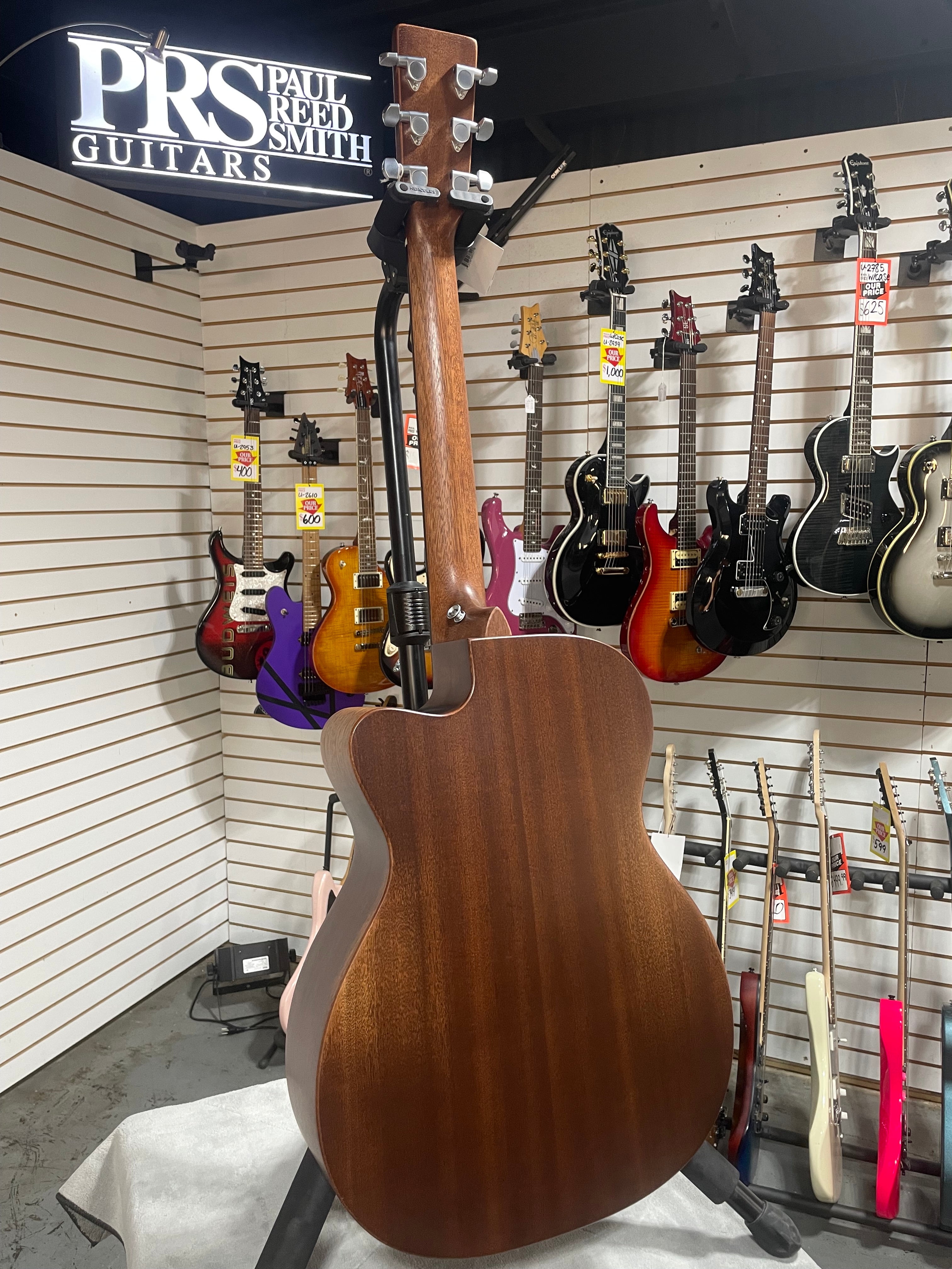 Martin 000C Jr-E StreetMaster Acoustic-electric Guitar - Dark Mahogany & PLEK*D