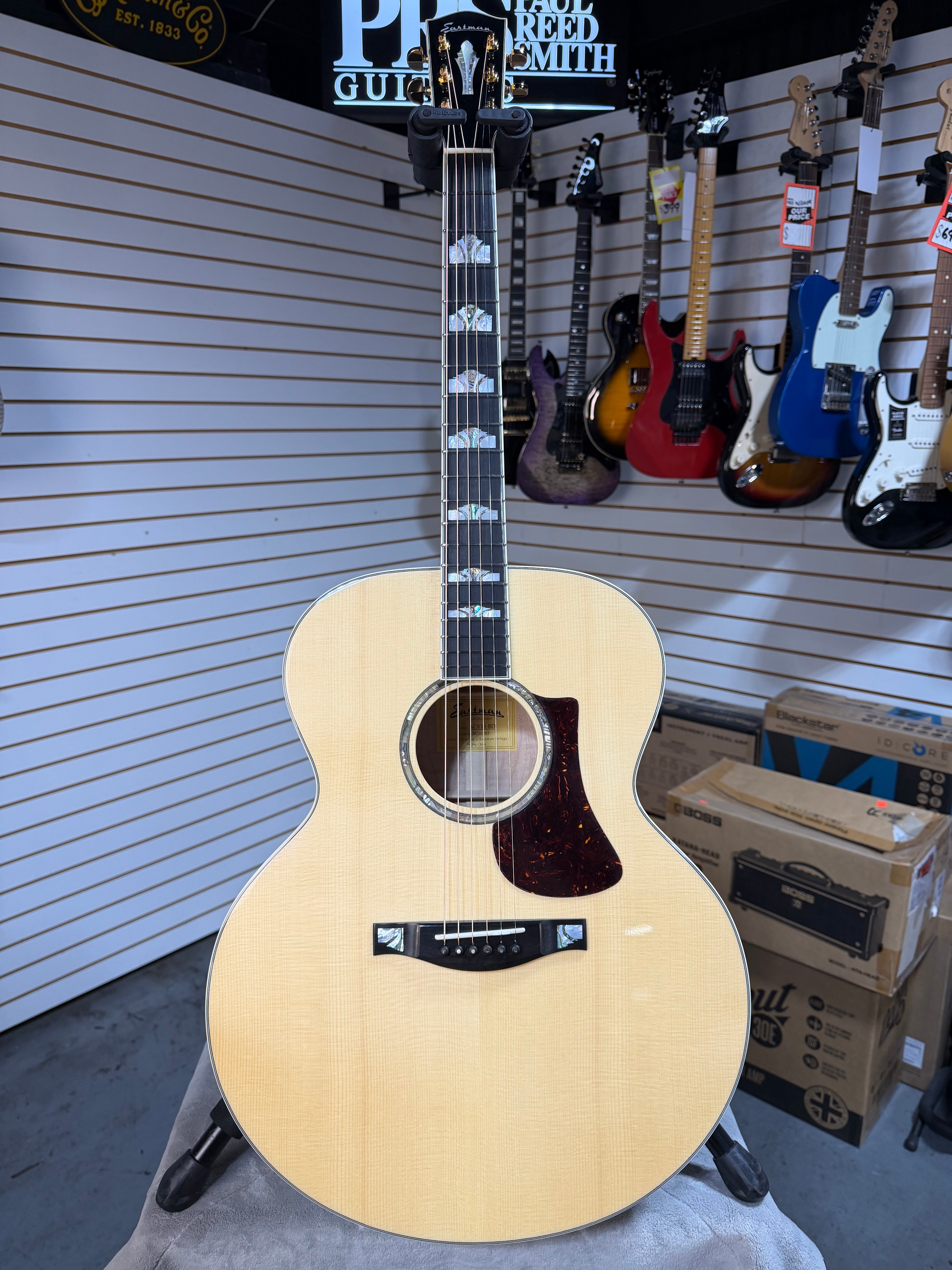 Eastman AC630 Jumbo Blonde