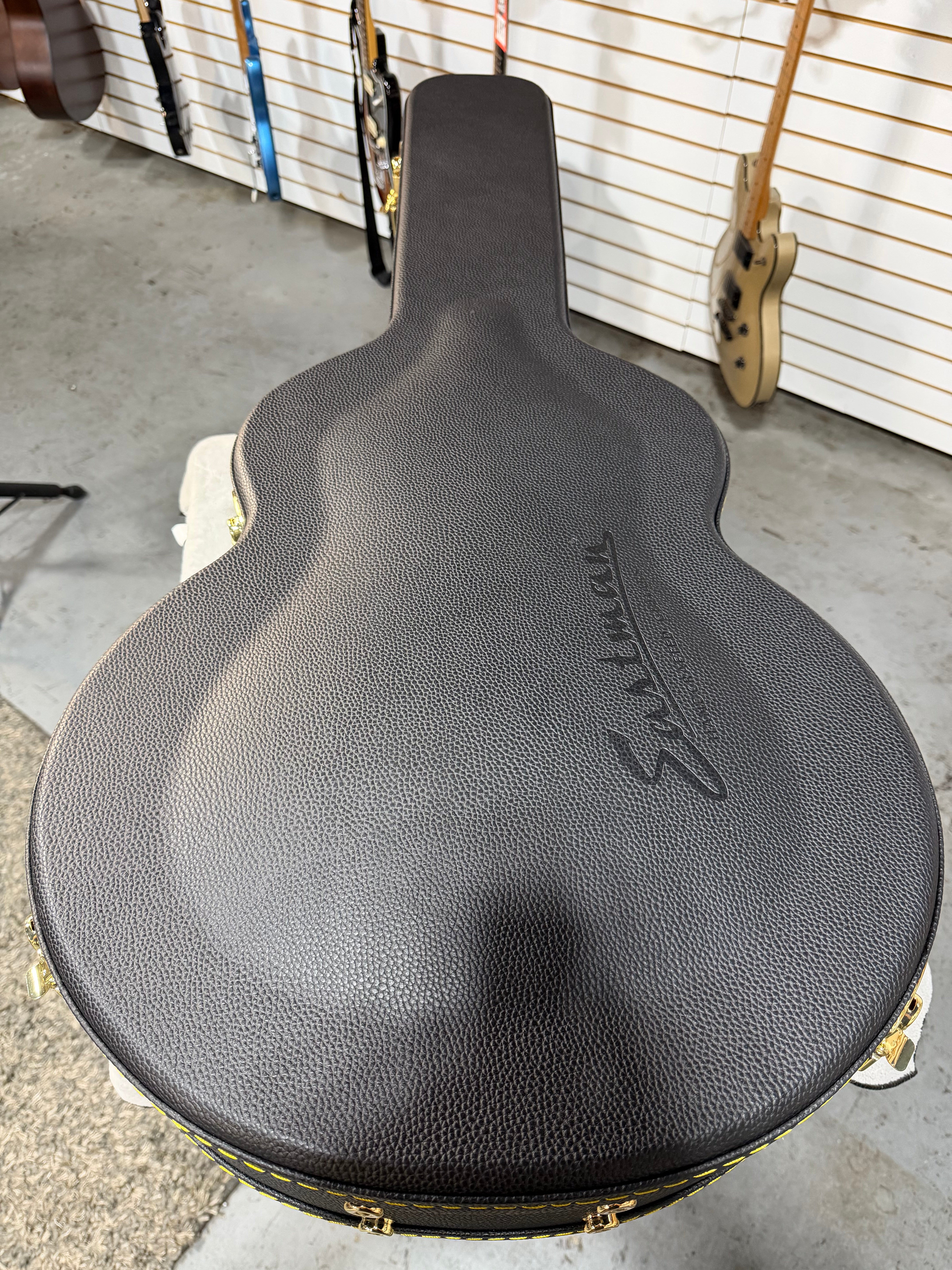 Eastman AC630 Jumbo Blonde