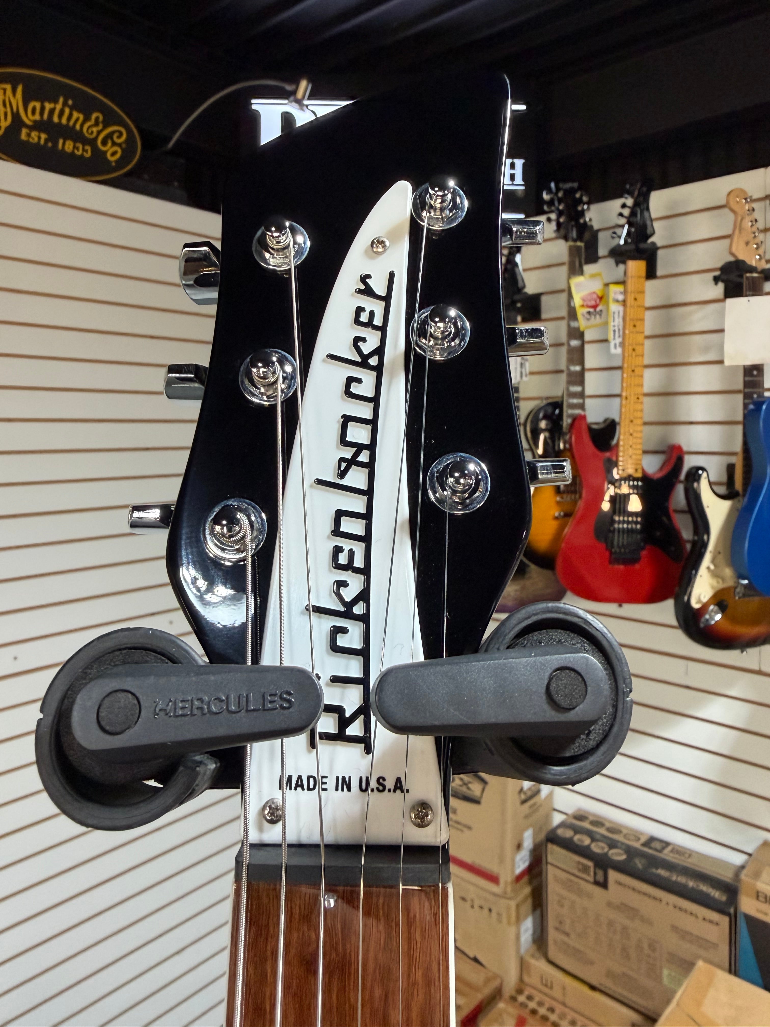 Rickenbacker 620 Jetglo