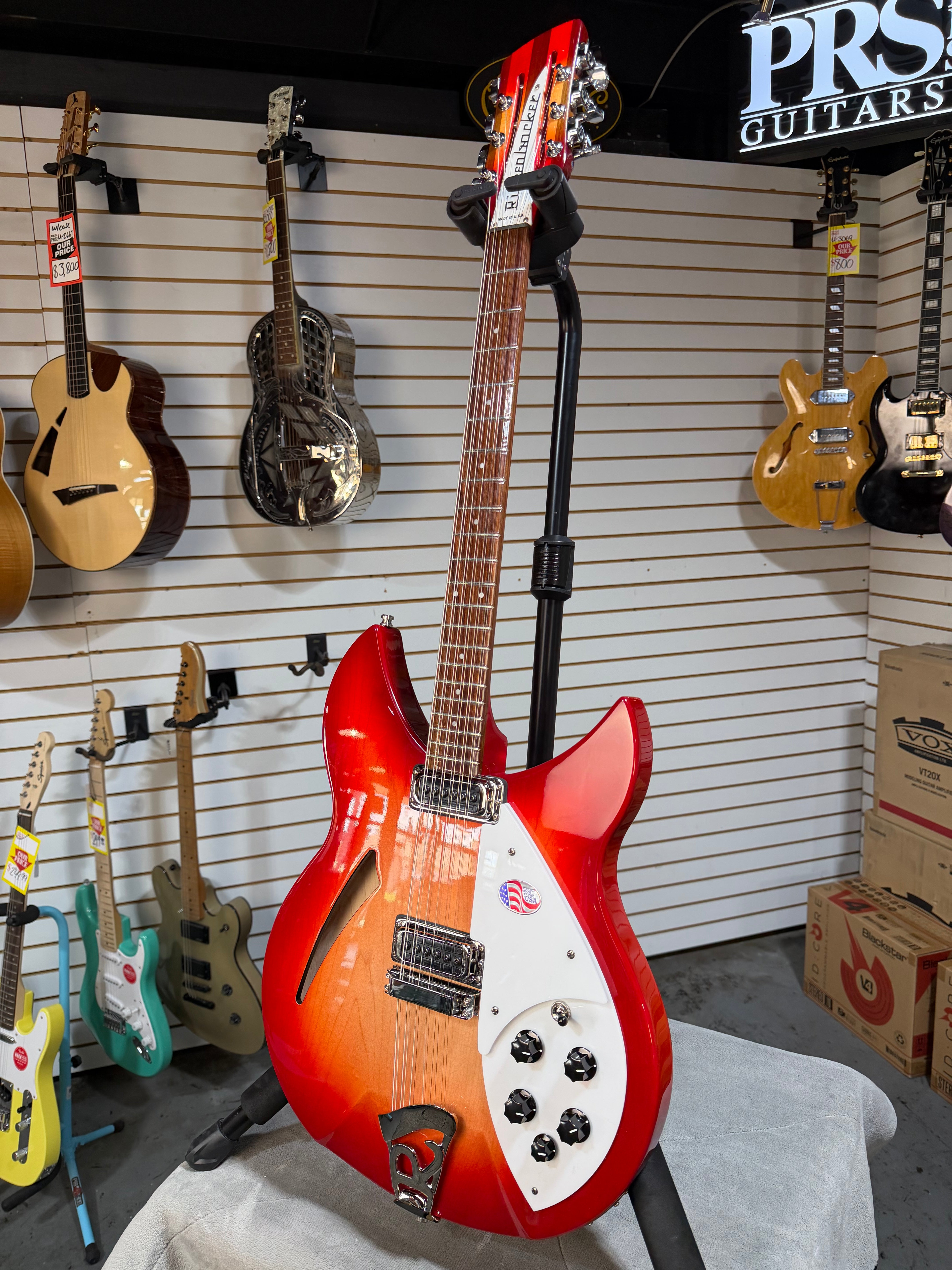 Rickenbacker 330/12 Fireglo