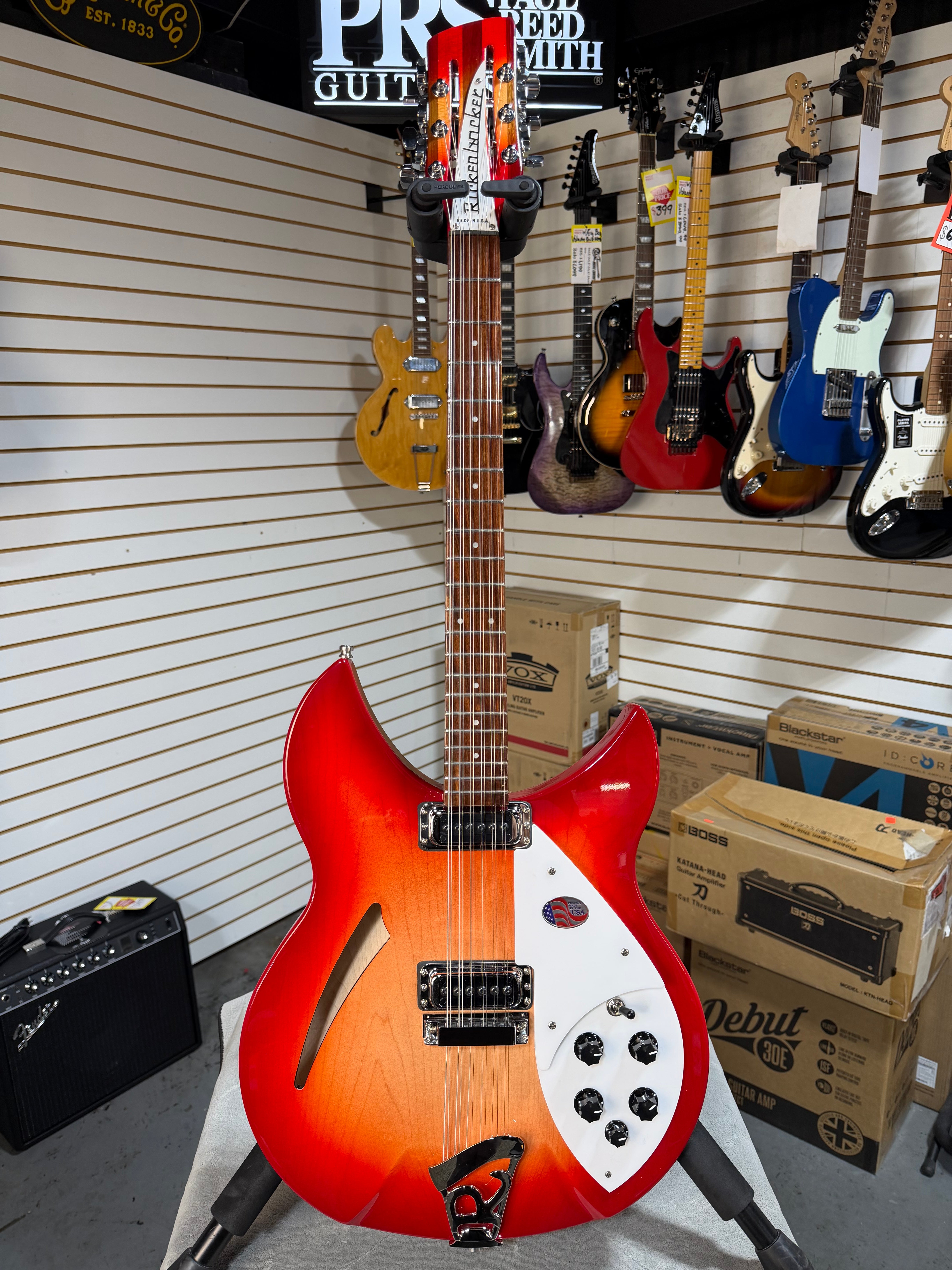 Rickenbacker 330/12 Fireglo