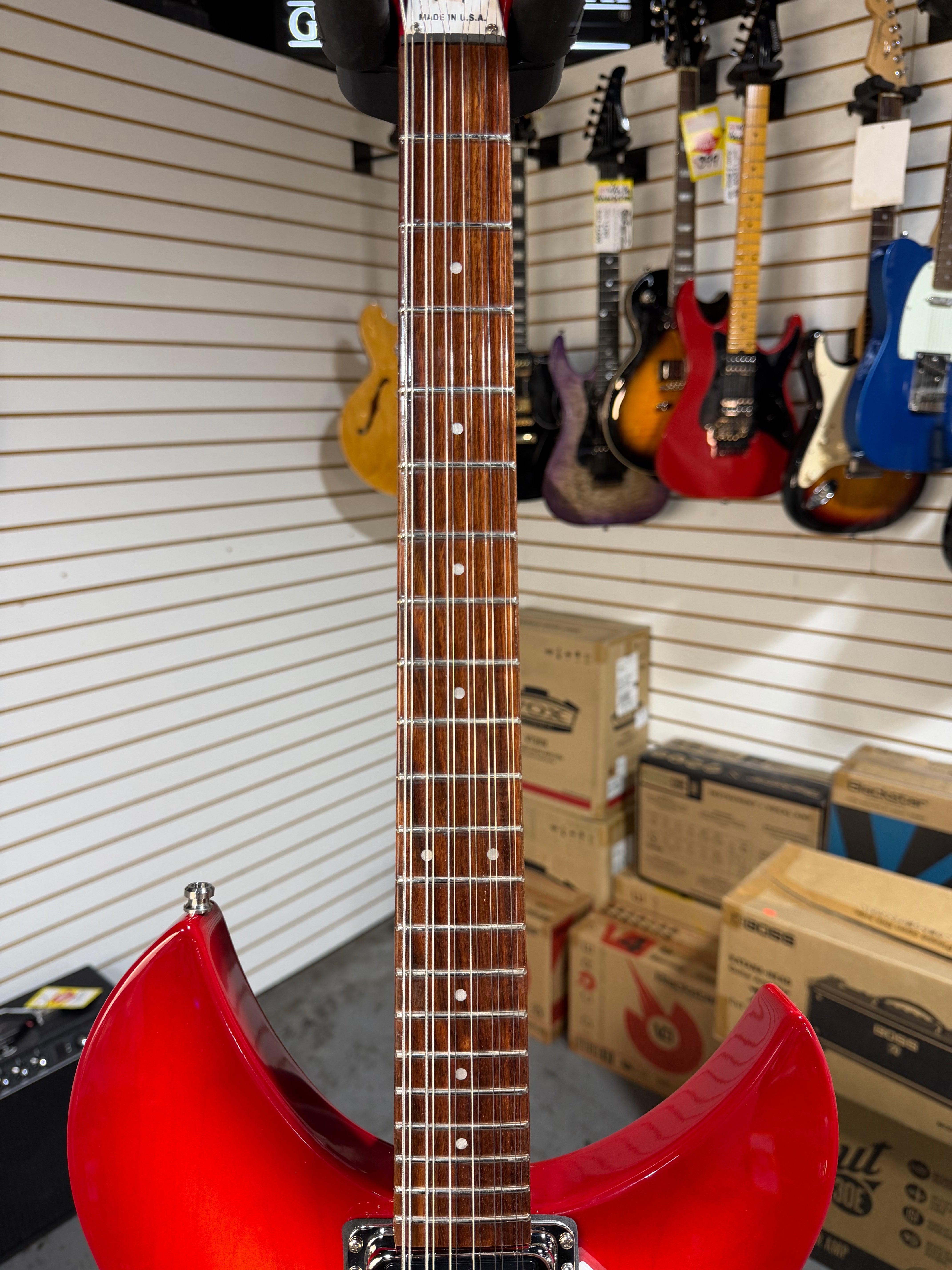 Rickenbacker 330/12 Fireglo