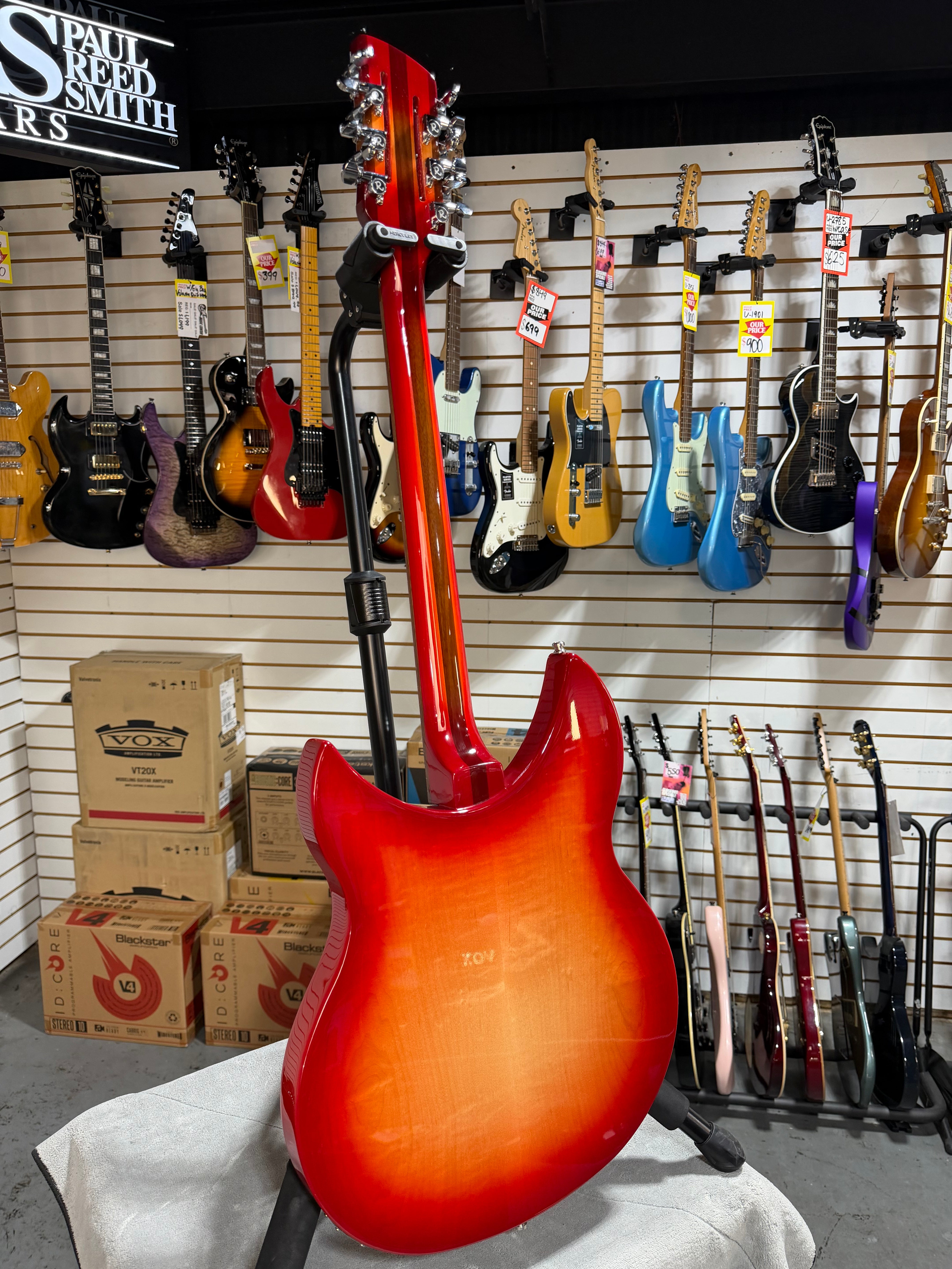 Rickenbacker 330/12 Fireglo