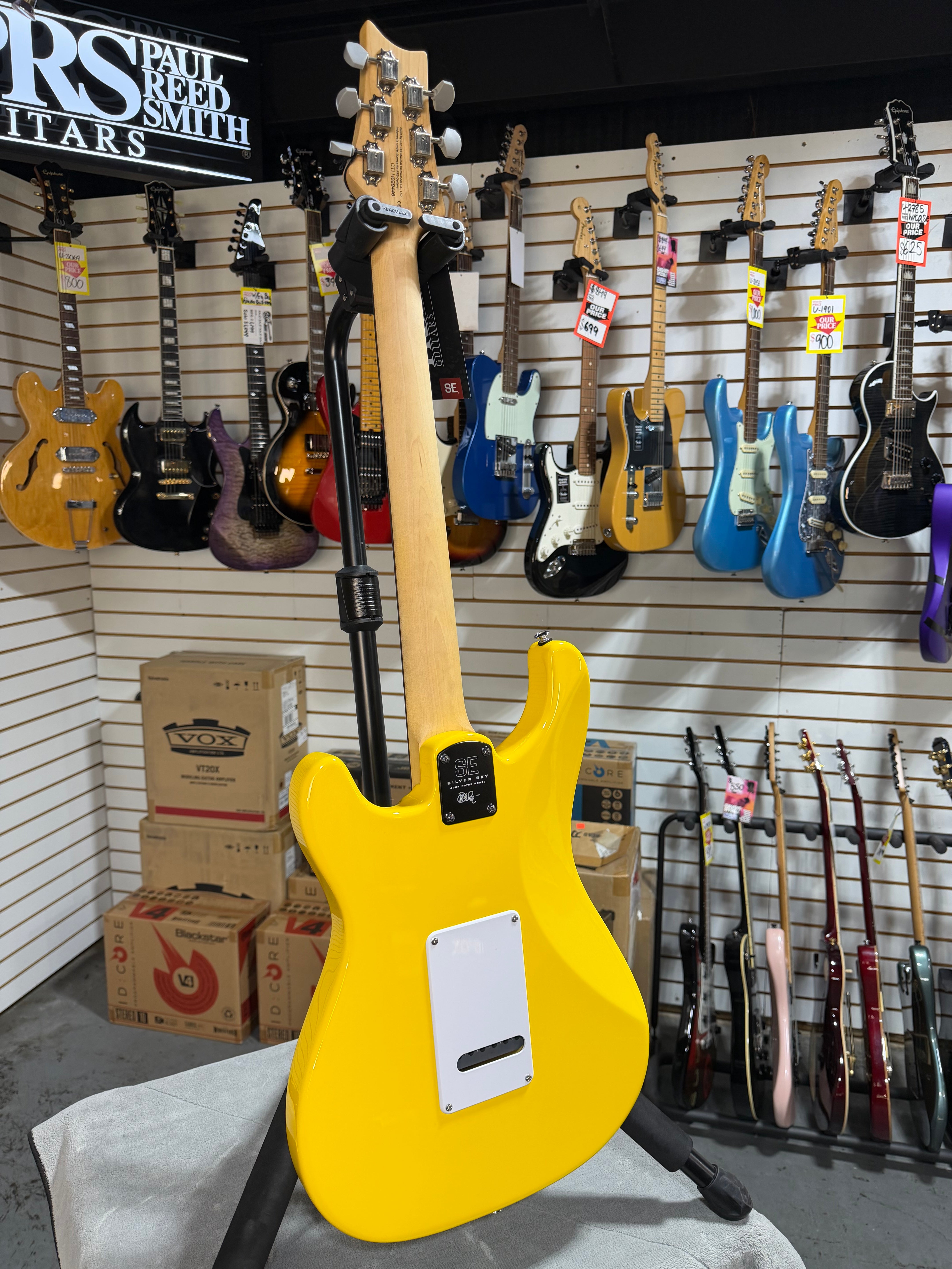 PRS SE Silver Sky Dandy Lion