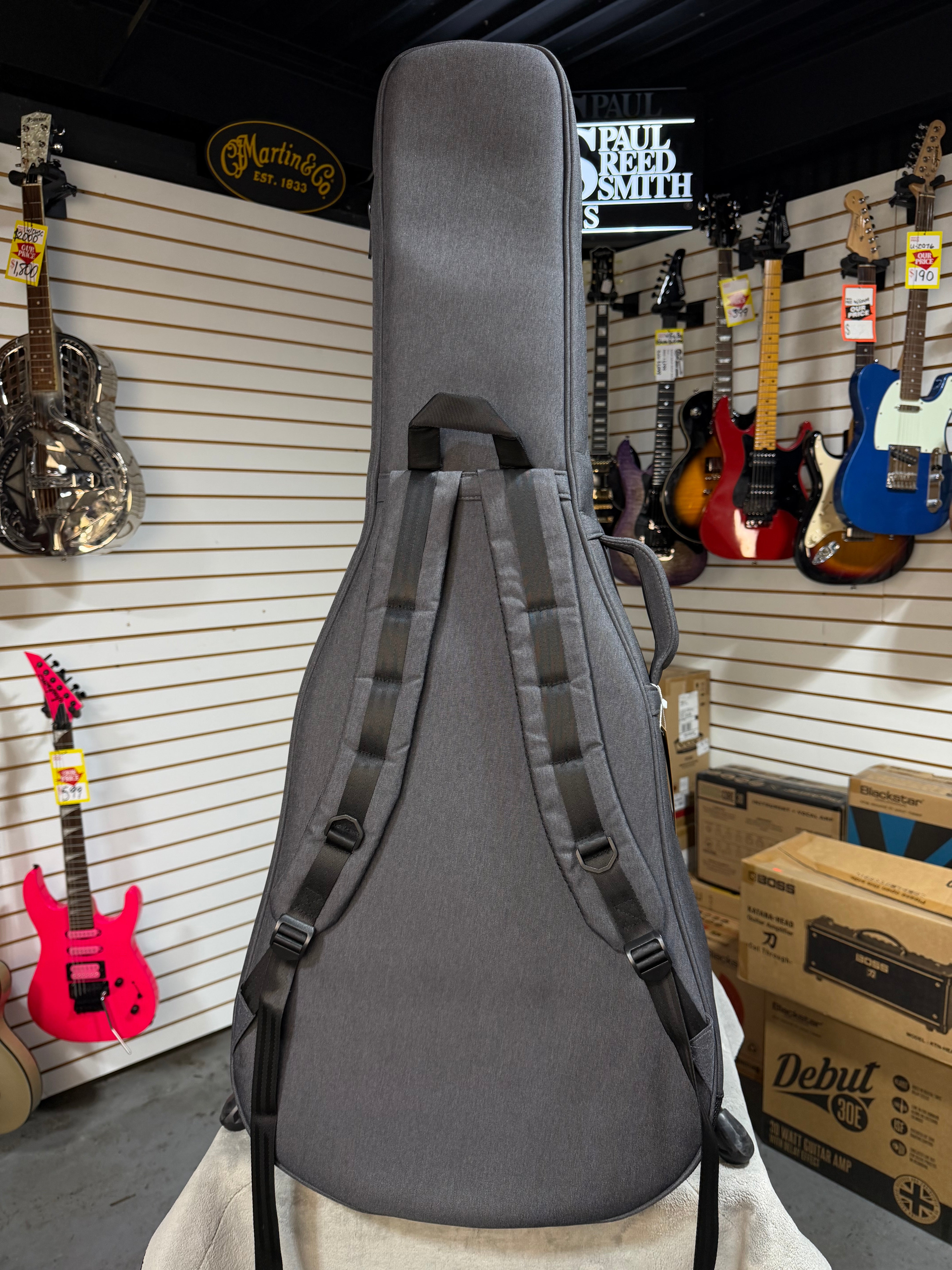 Martin 000-10E Shawn Mendes Natural