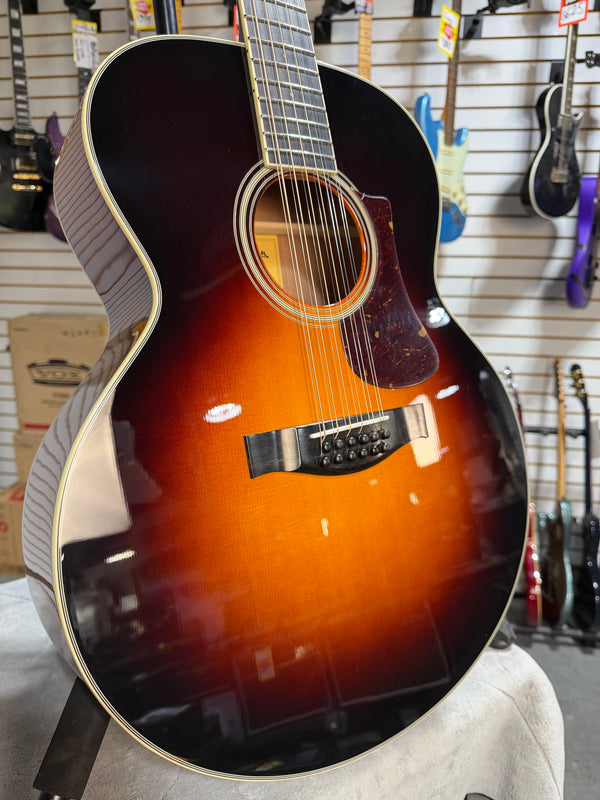 Eastman AC330E-12 Sunburst