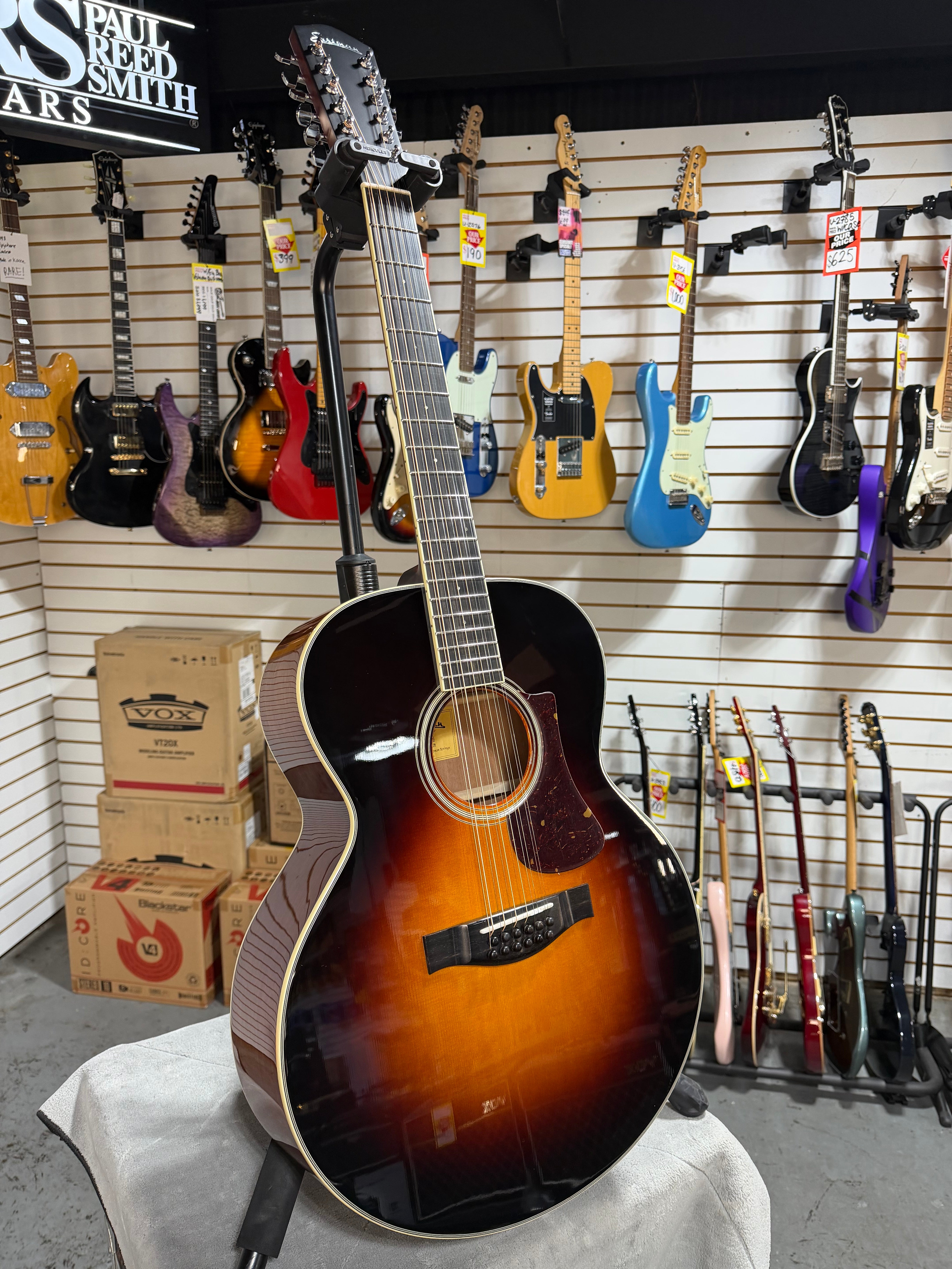 Eastman AC330E-12 Sunburst