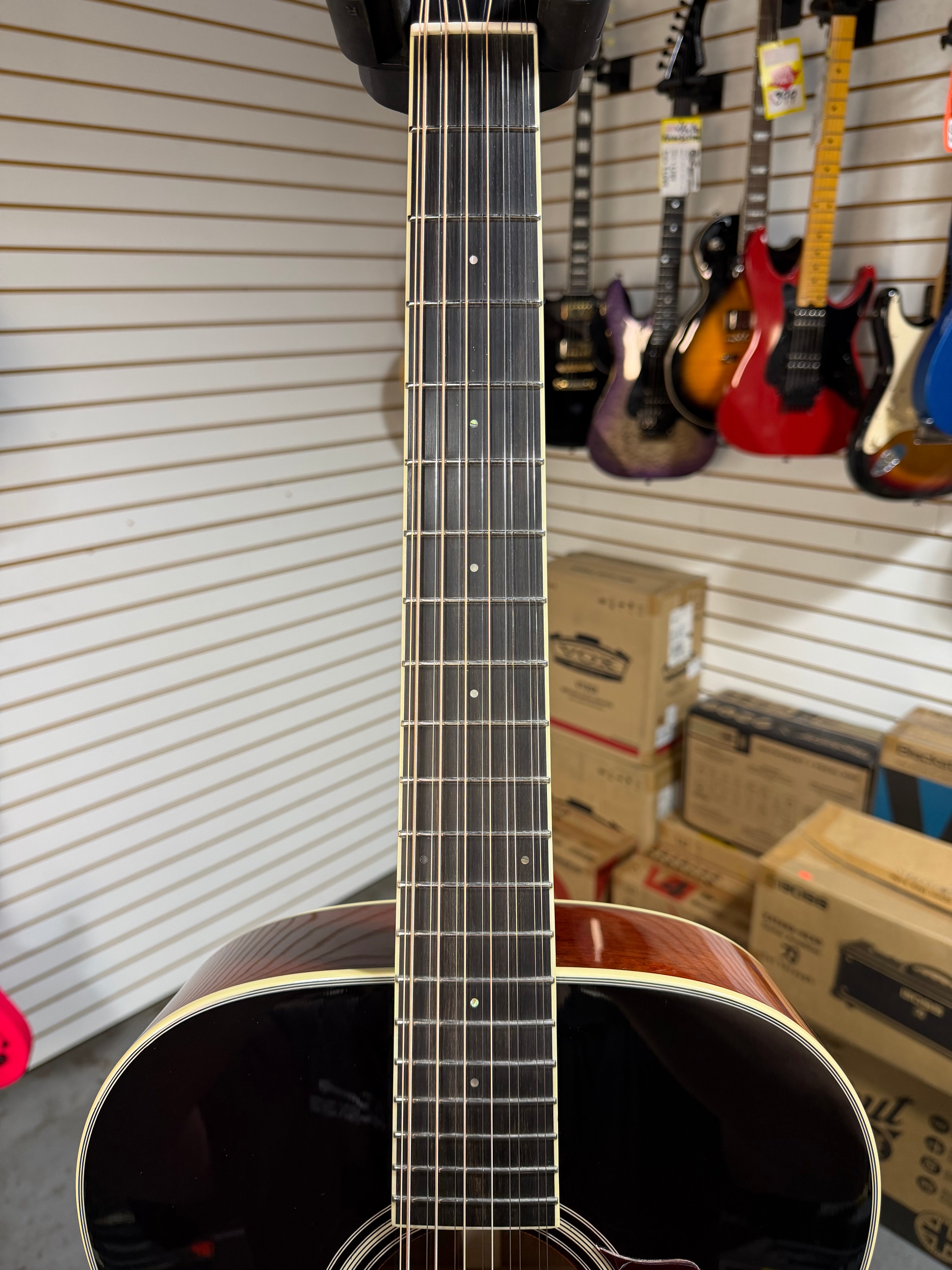 Eastman AC330E-12 Sunburst