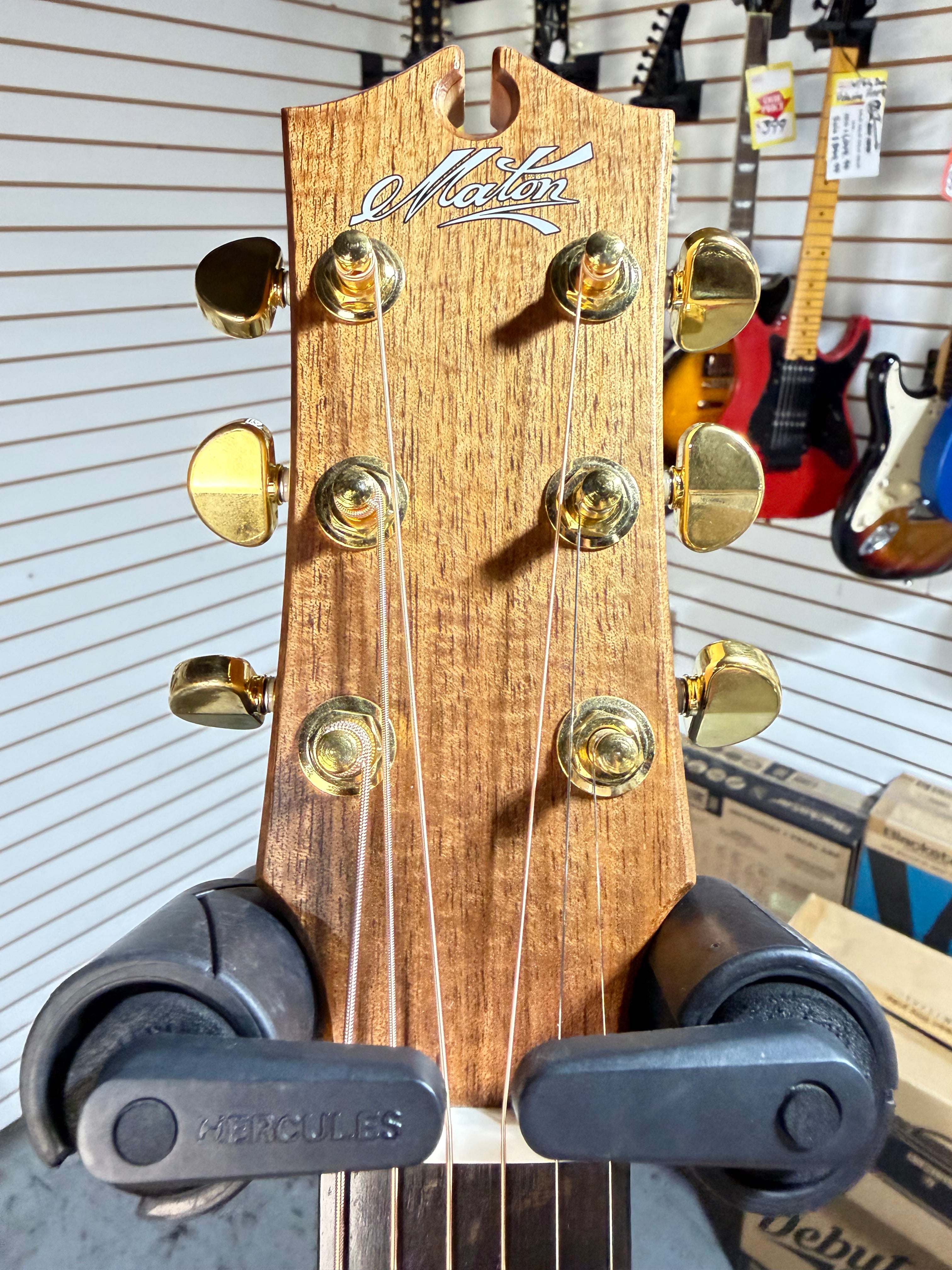 Maton EBG808 Artist Natural