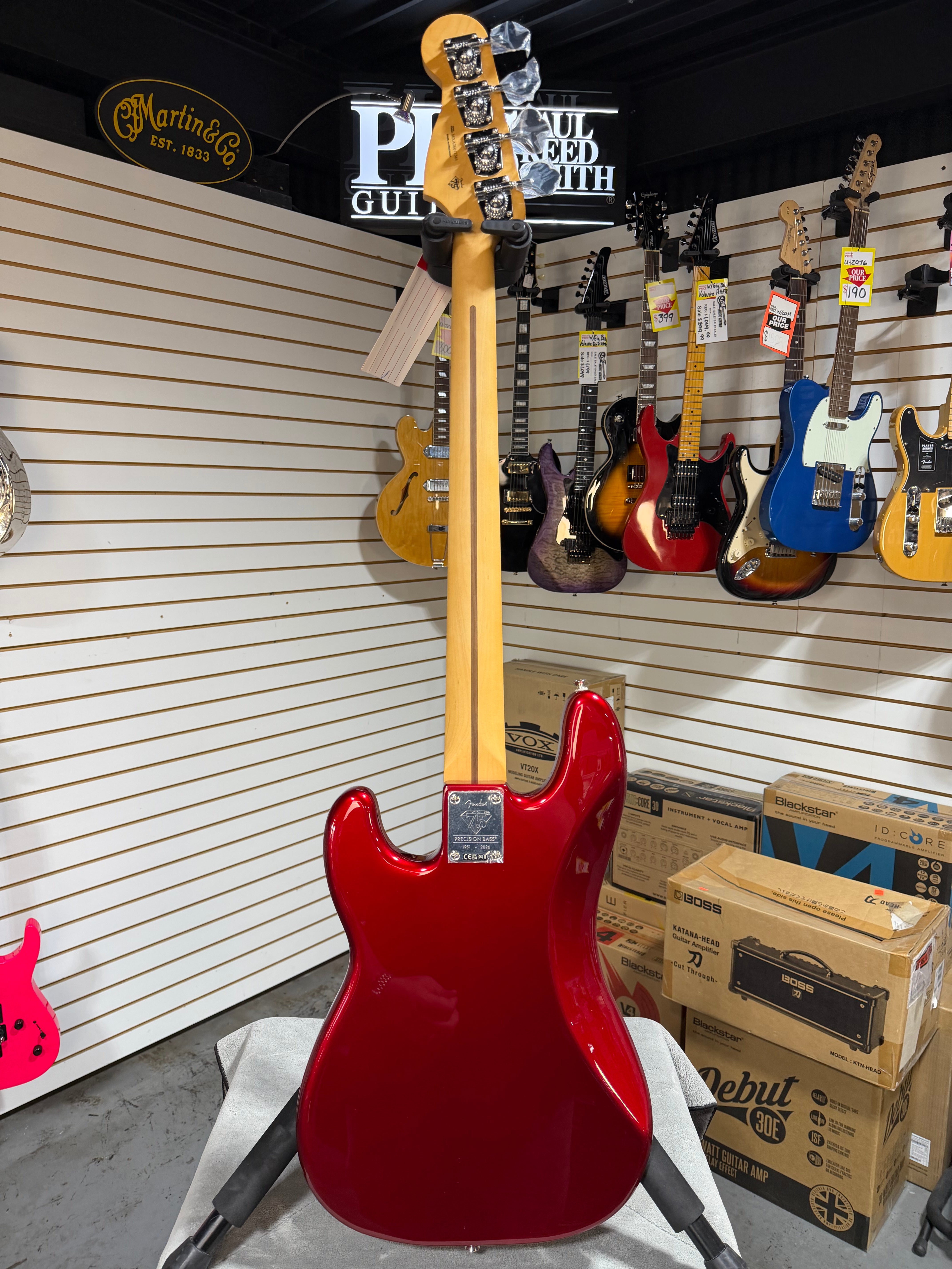 Fender 75th Anniversary Player II Precision Bass Candy Apple Red