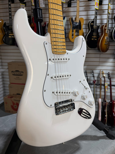 Fender Limited Edition Player II Stratocaster Polar White