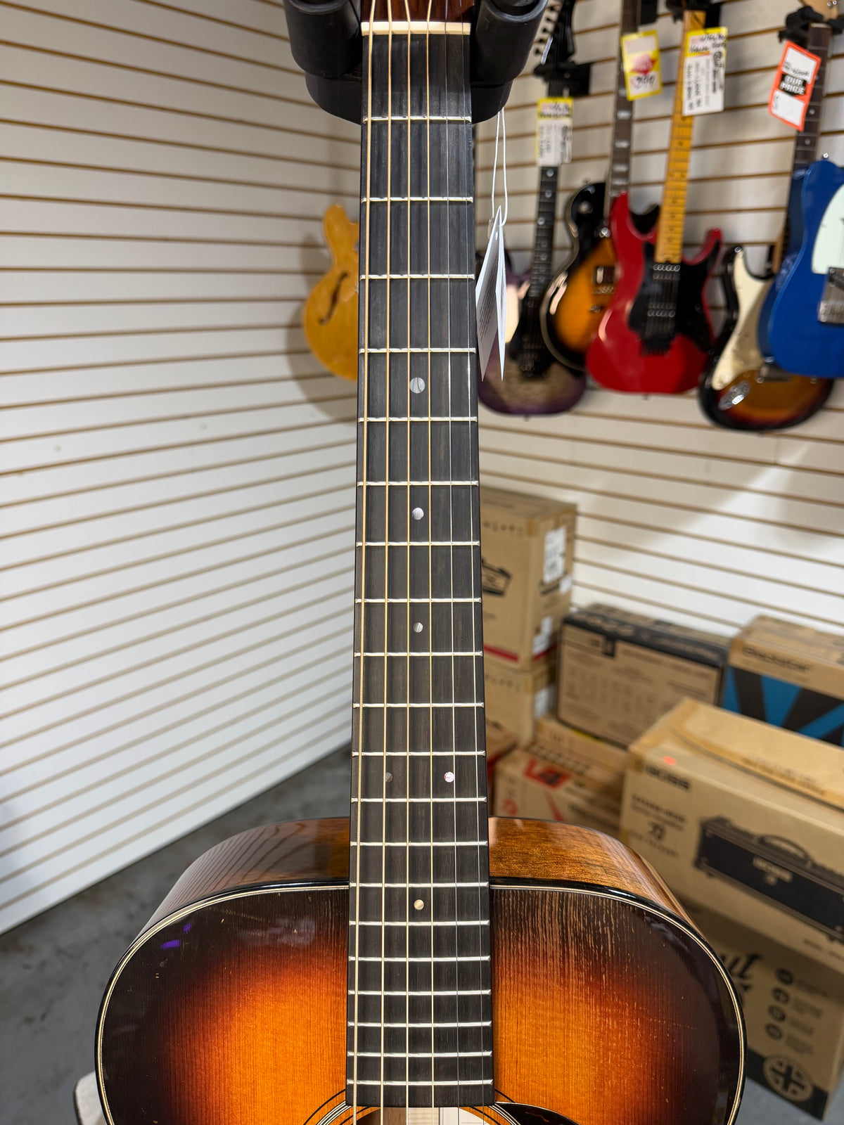 Martin 00-18 Joe Bonamassa Sunburst