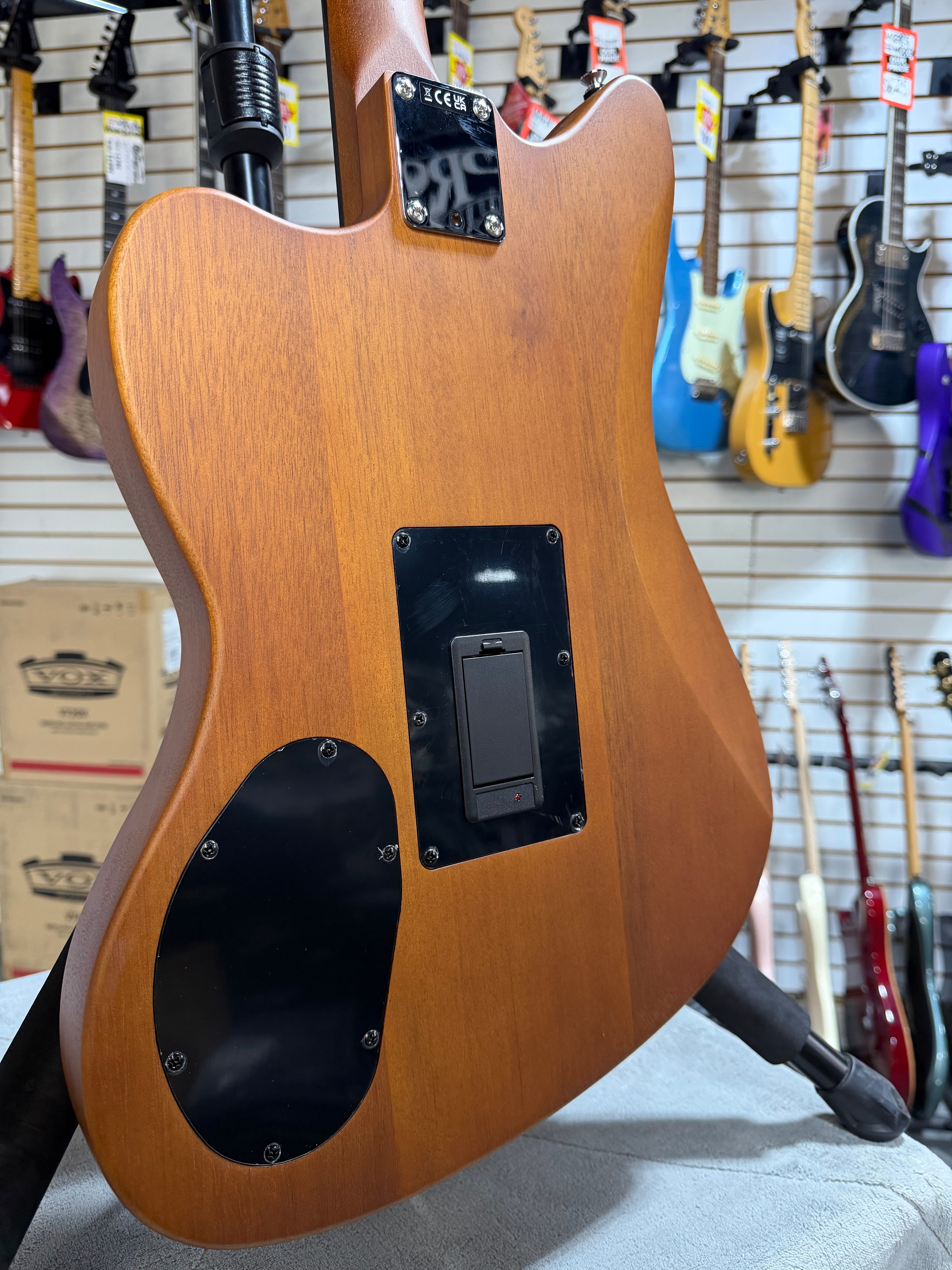 Fender Acoustasonic Standard Jazzmaster Aged Natural