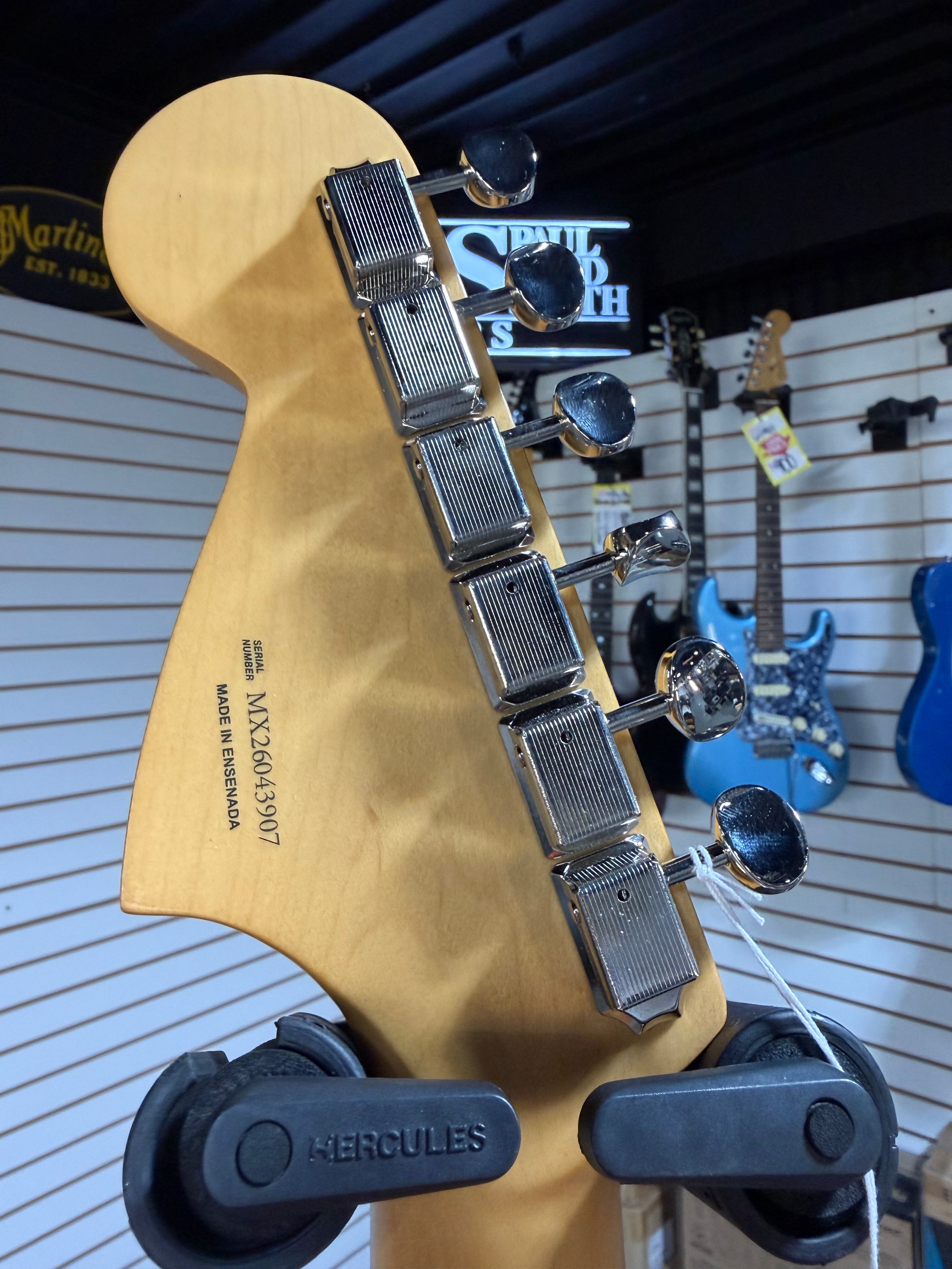 Fender Player II Jaguar Coral Red