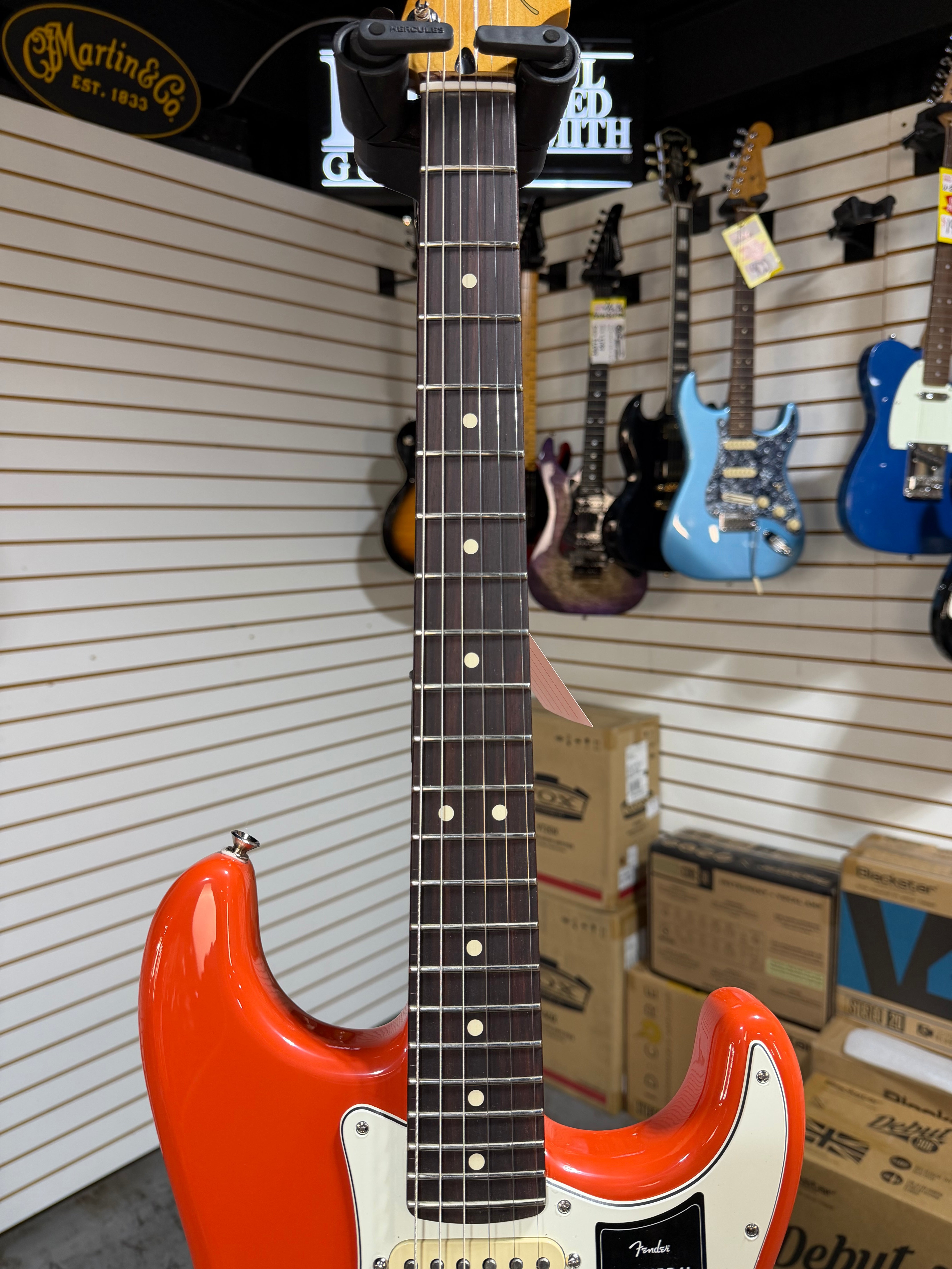 Fender Player II Stratocaster HSS Coral Red
