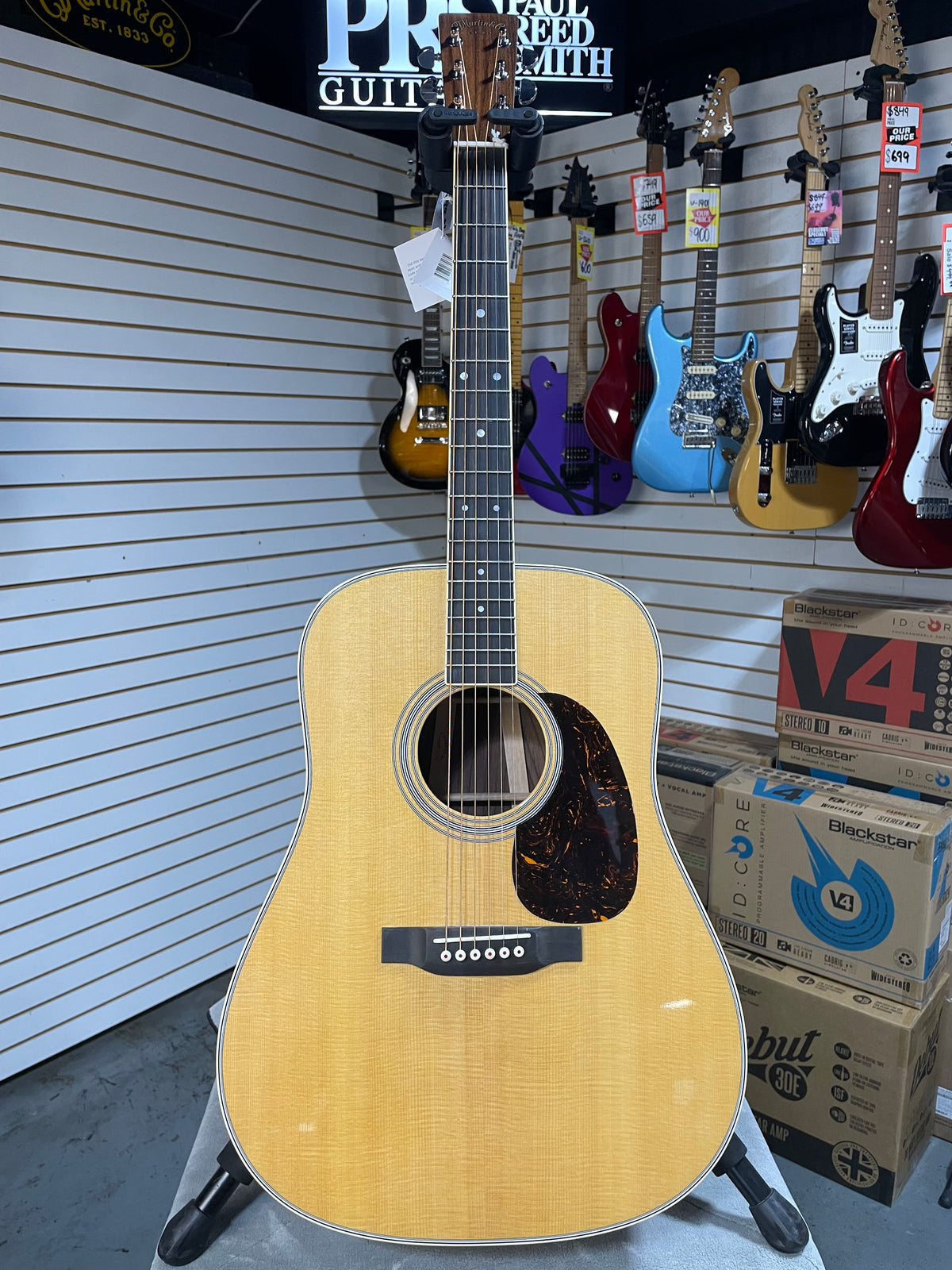 Martin D-35 Natural