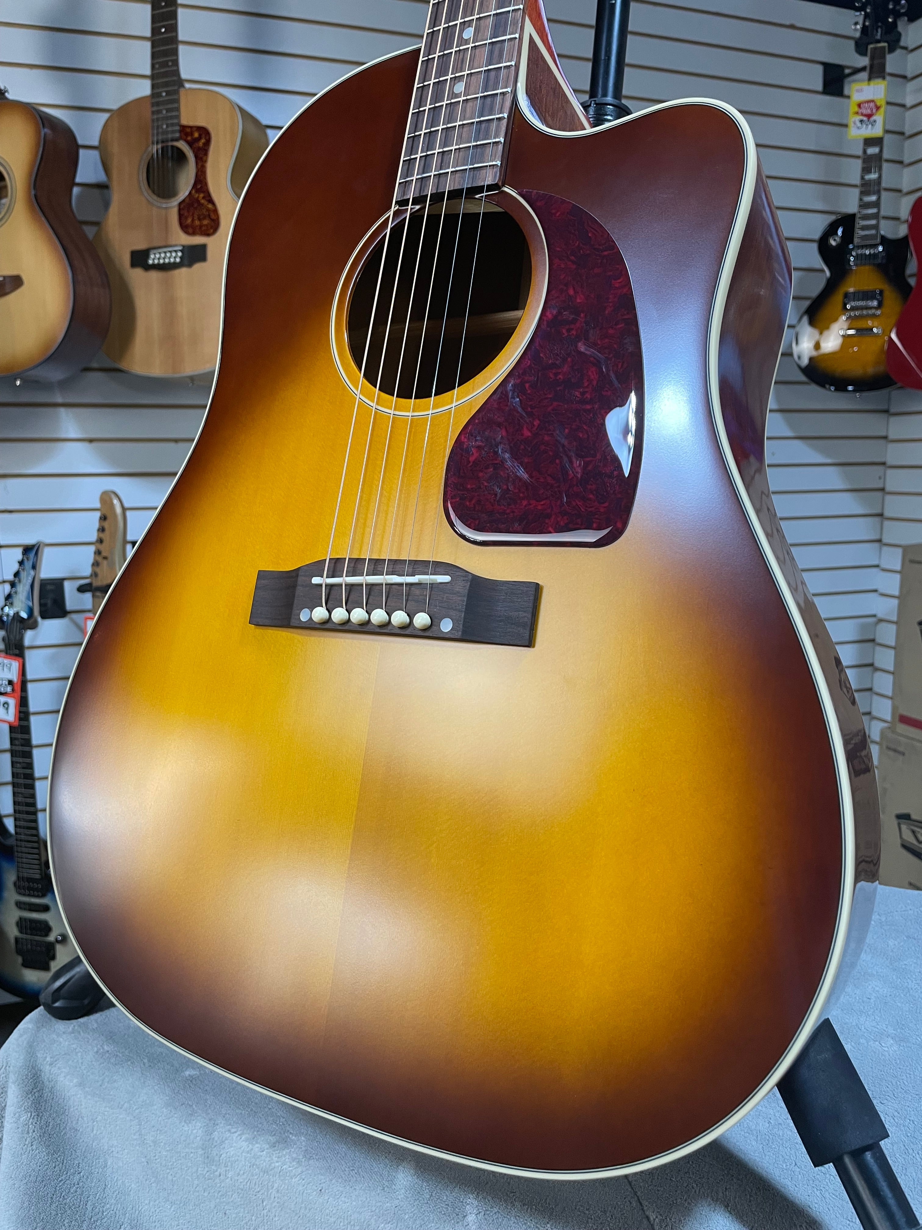 Epiphone Inspired by Gibson J-45 Standard EC Honeyburst | C&M