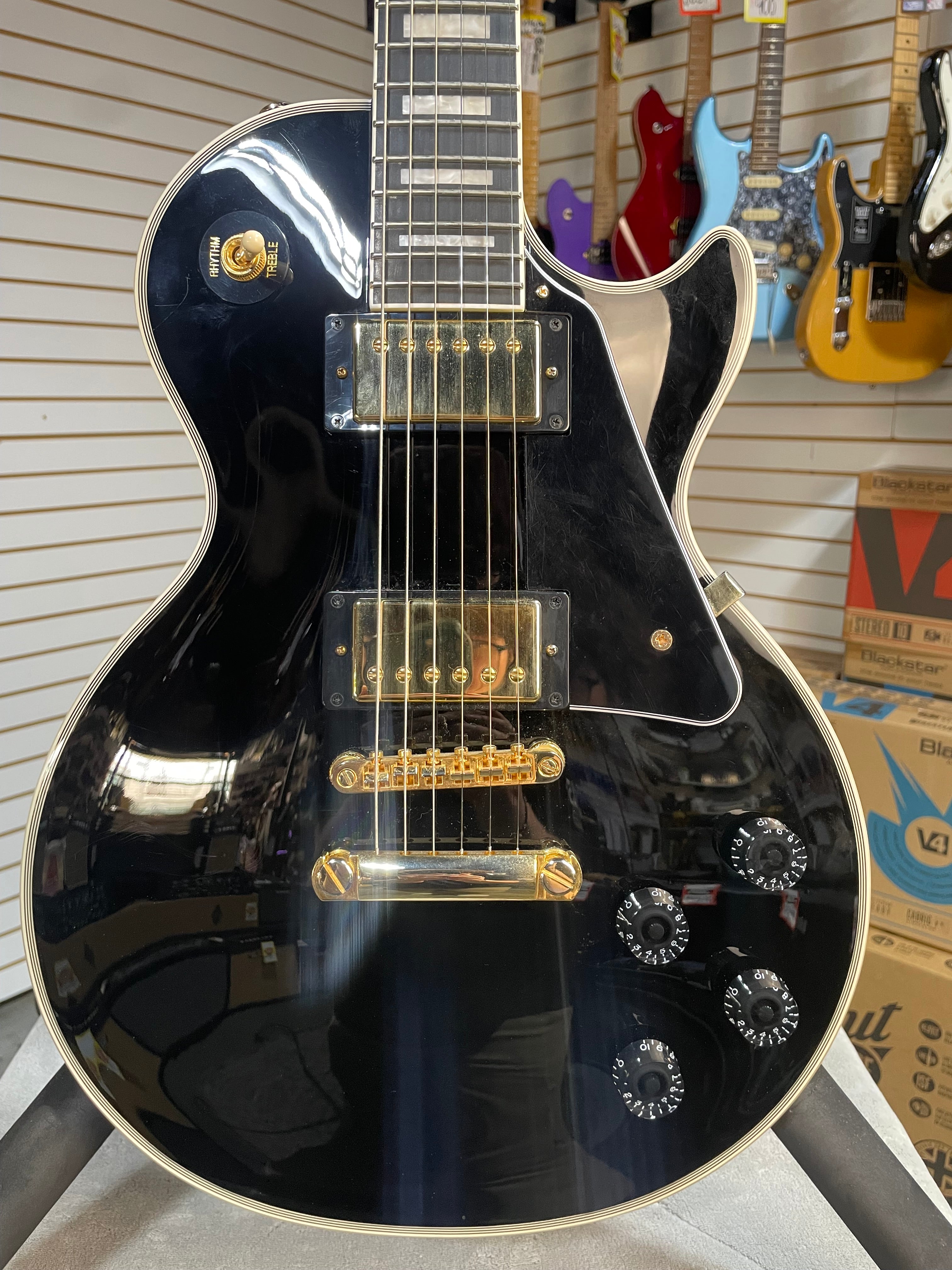Epiphone Les Paul Custom Ebony w/Crossrock Hardshell Case | C&M