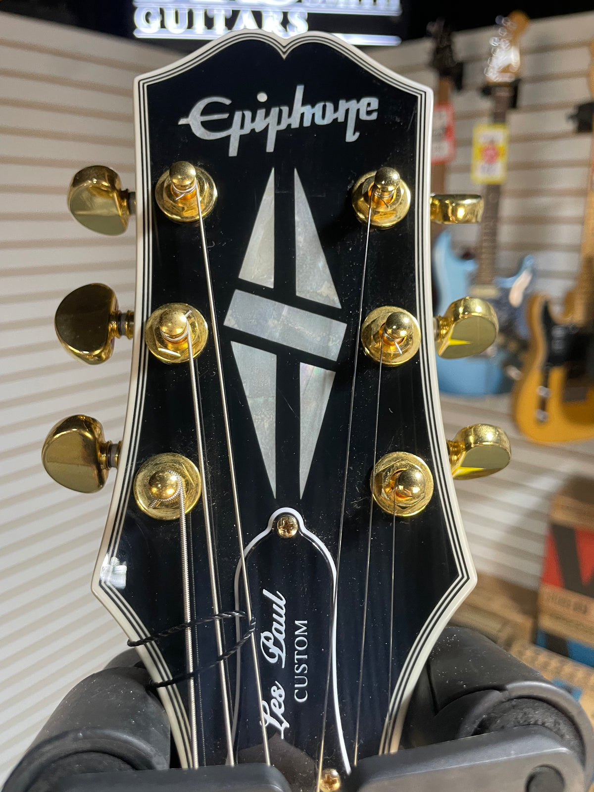 Epiphone Les Paul Custom Ebony w/Crossrock Hardshell Case