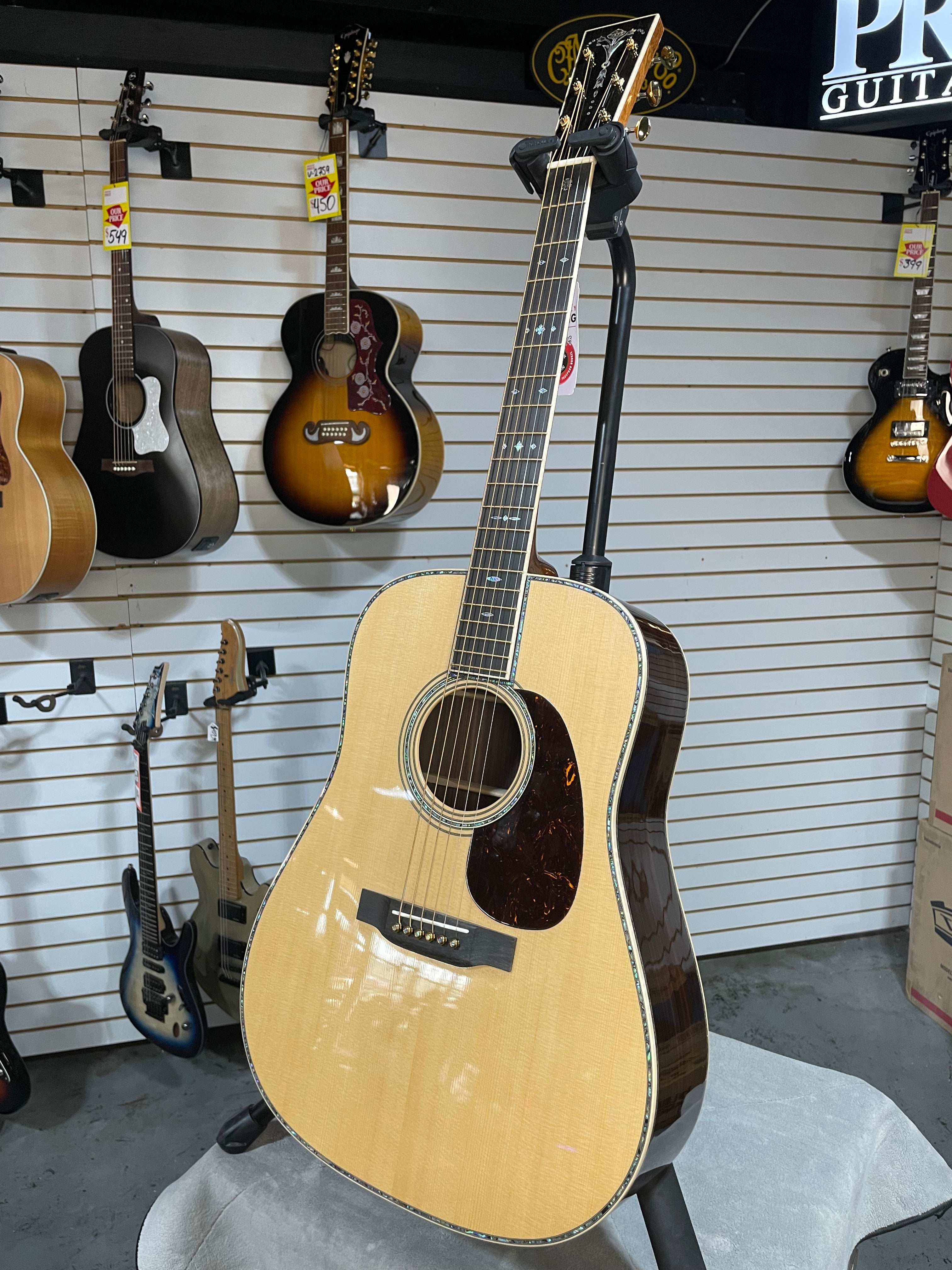Martin D-45 Modern Deluxe Natural