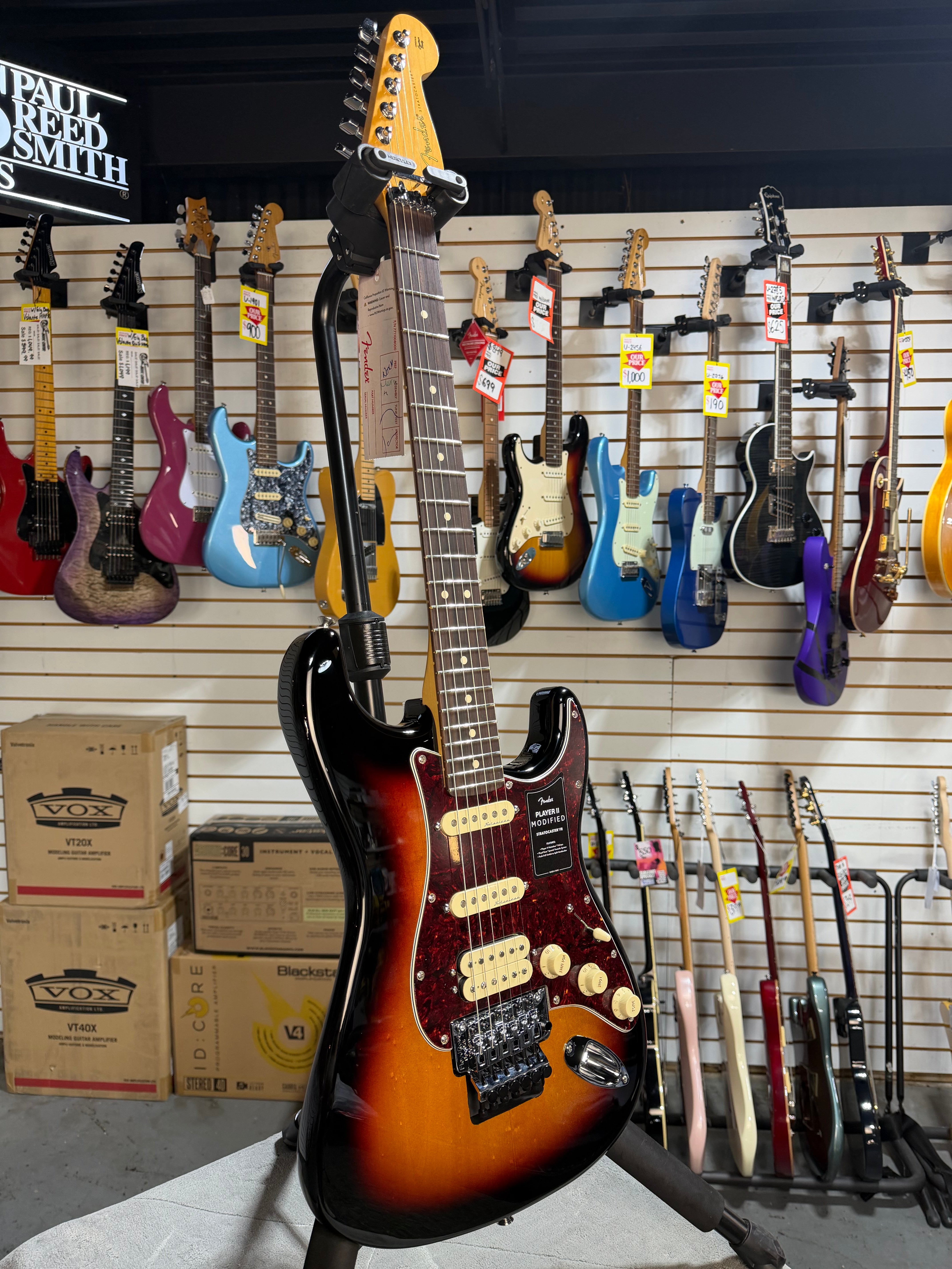 Fender Player II Modified HSS Stratocaster Floyd Rose 3-Color Sunburst