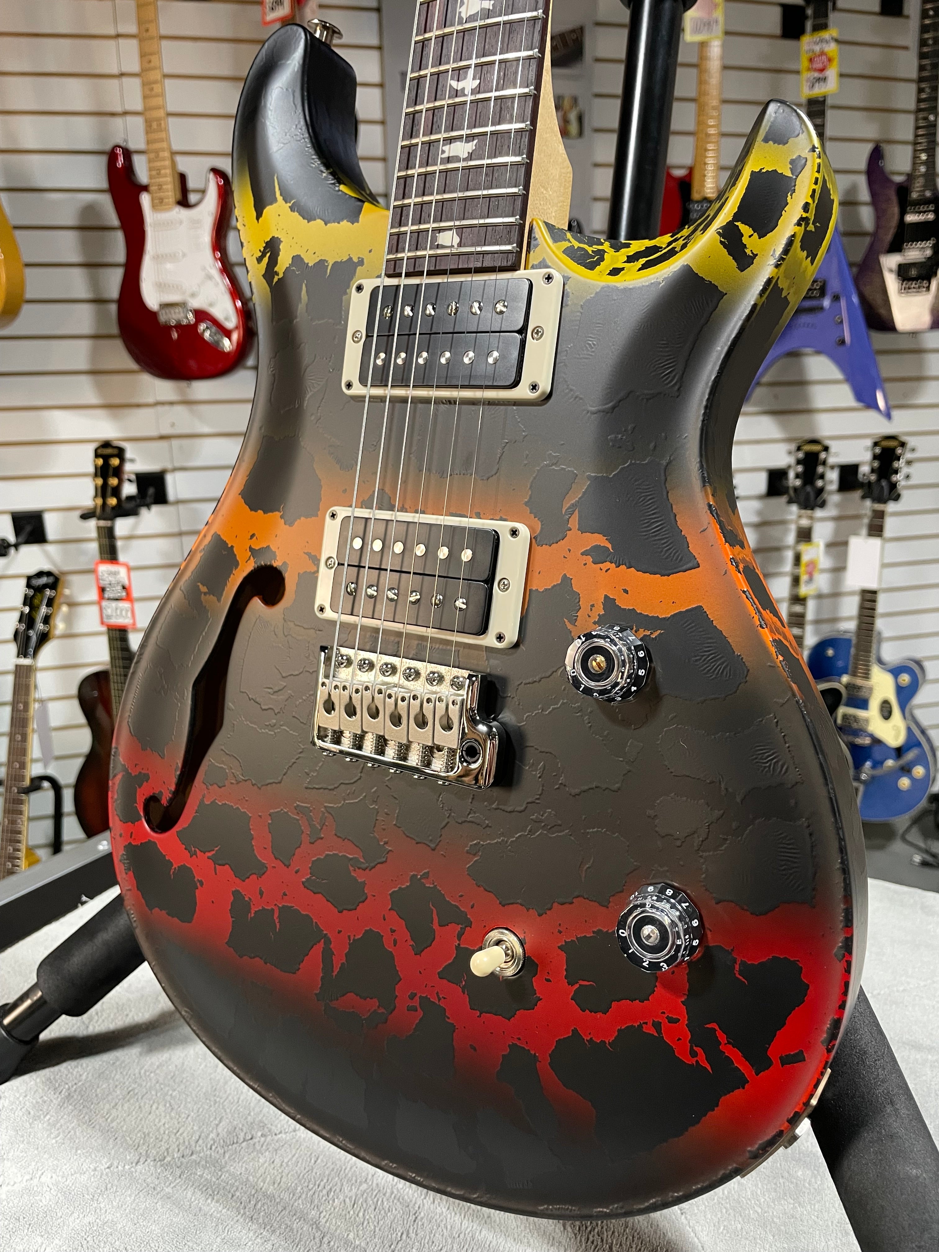 PRS CE 24 Semi Hollow 2025 - Sprayers Choice w/ Gig Bag & PLEK*D #398