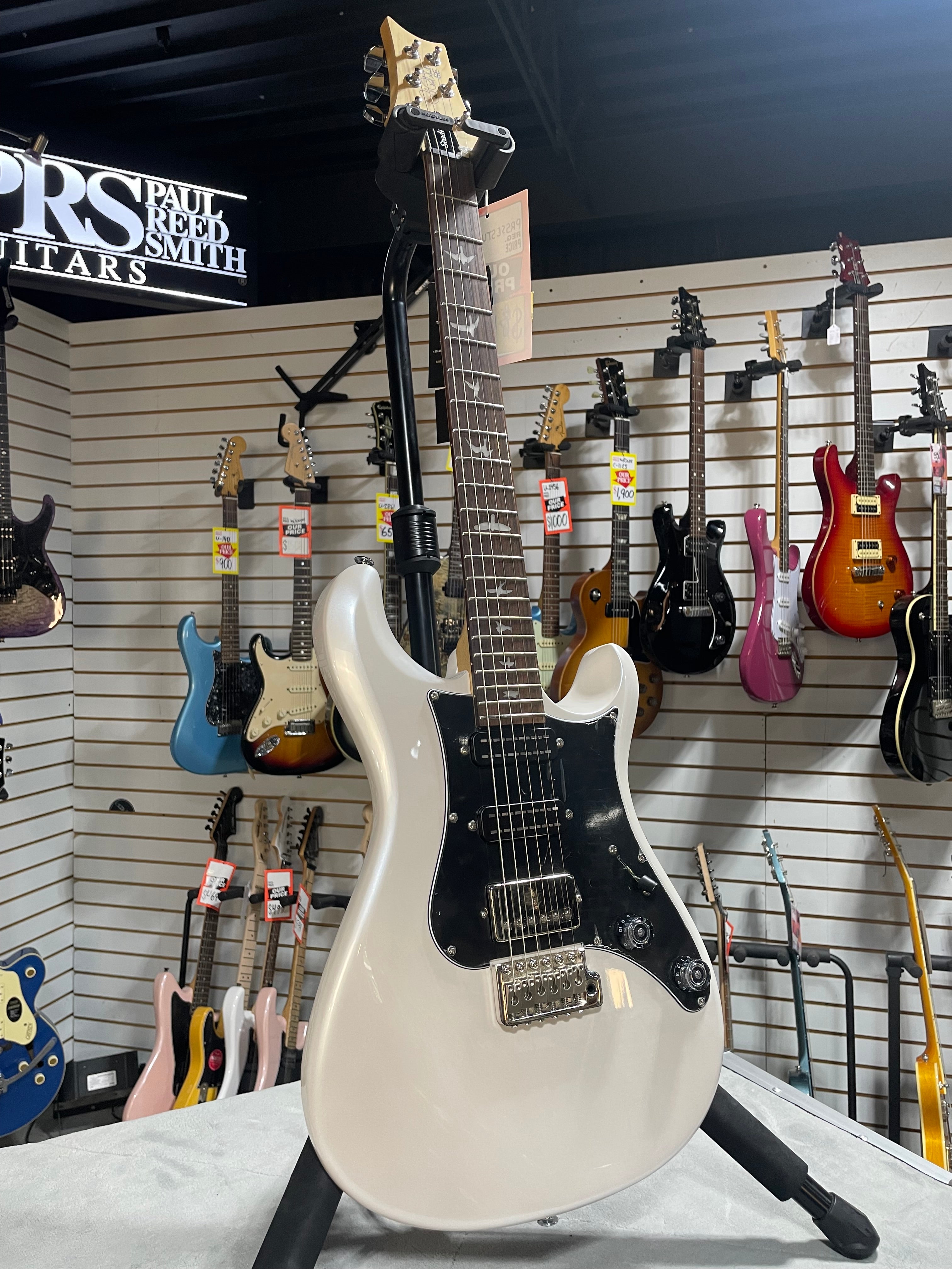 PRS SE Studio Standard - Pearl White w/ Gig Bag & PLEK*D #927